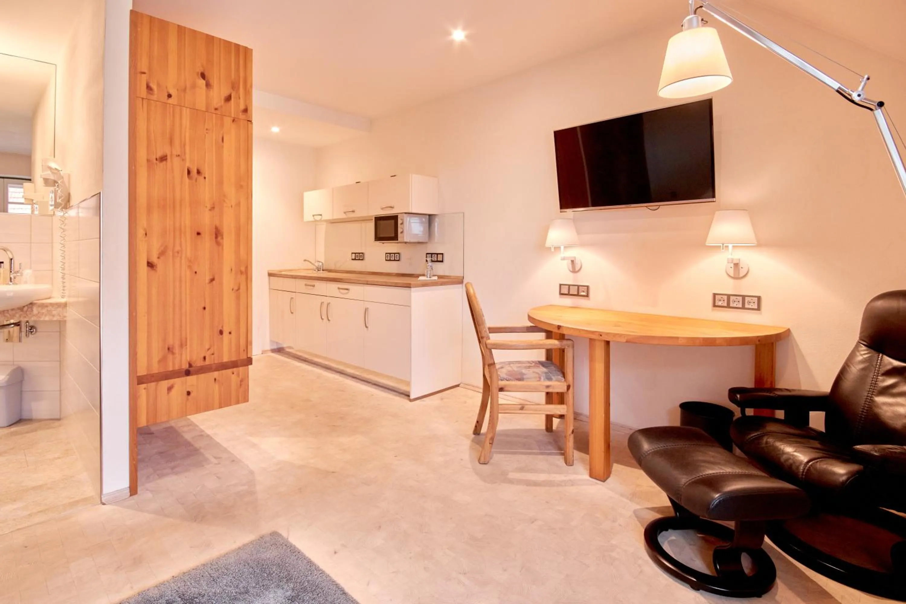 Kitchen or kitchenette in Hotel Am Steendamm