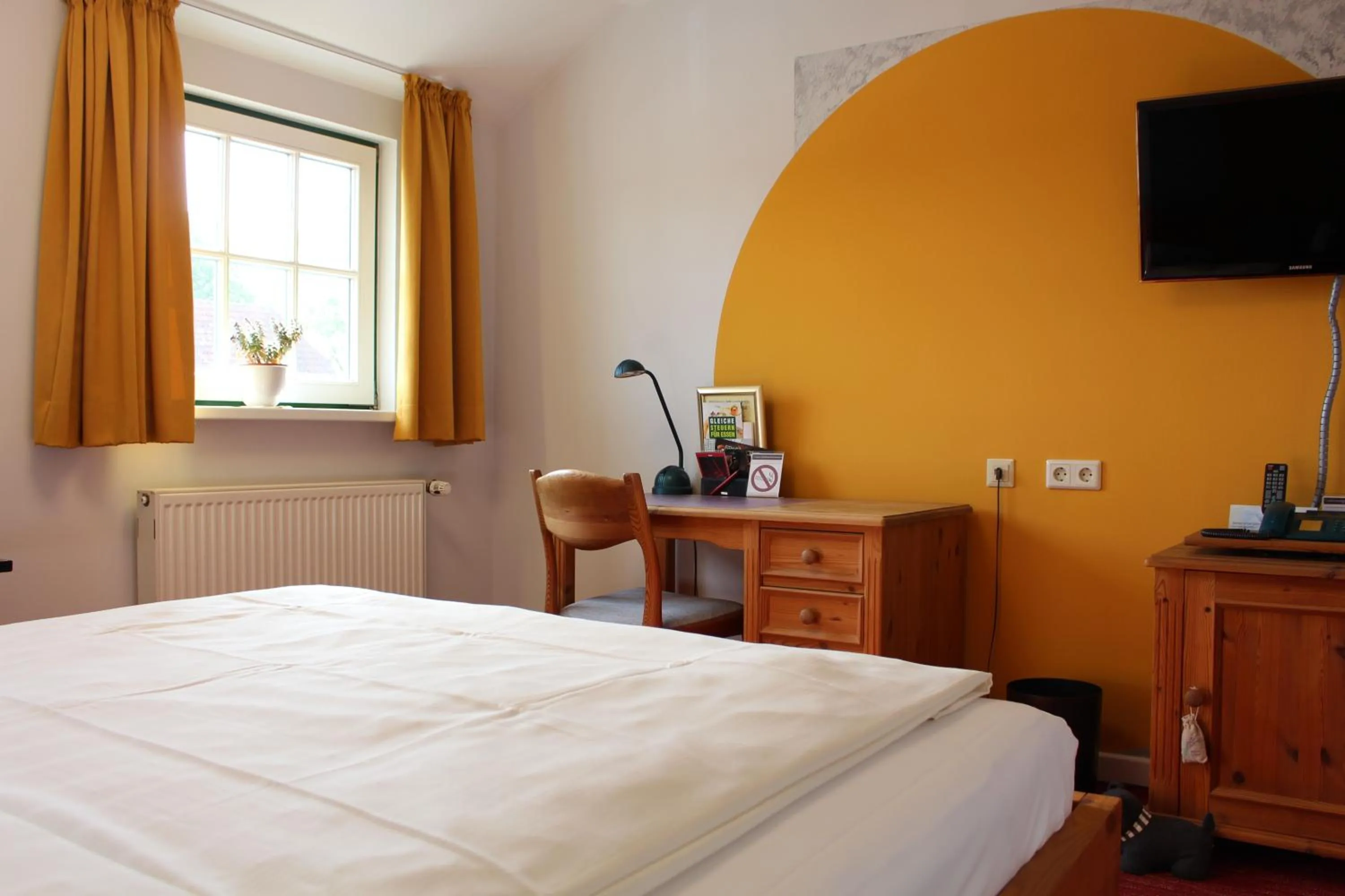 Decorative detail, Bed in Hotel Am Steendamm