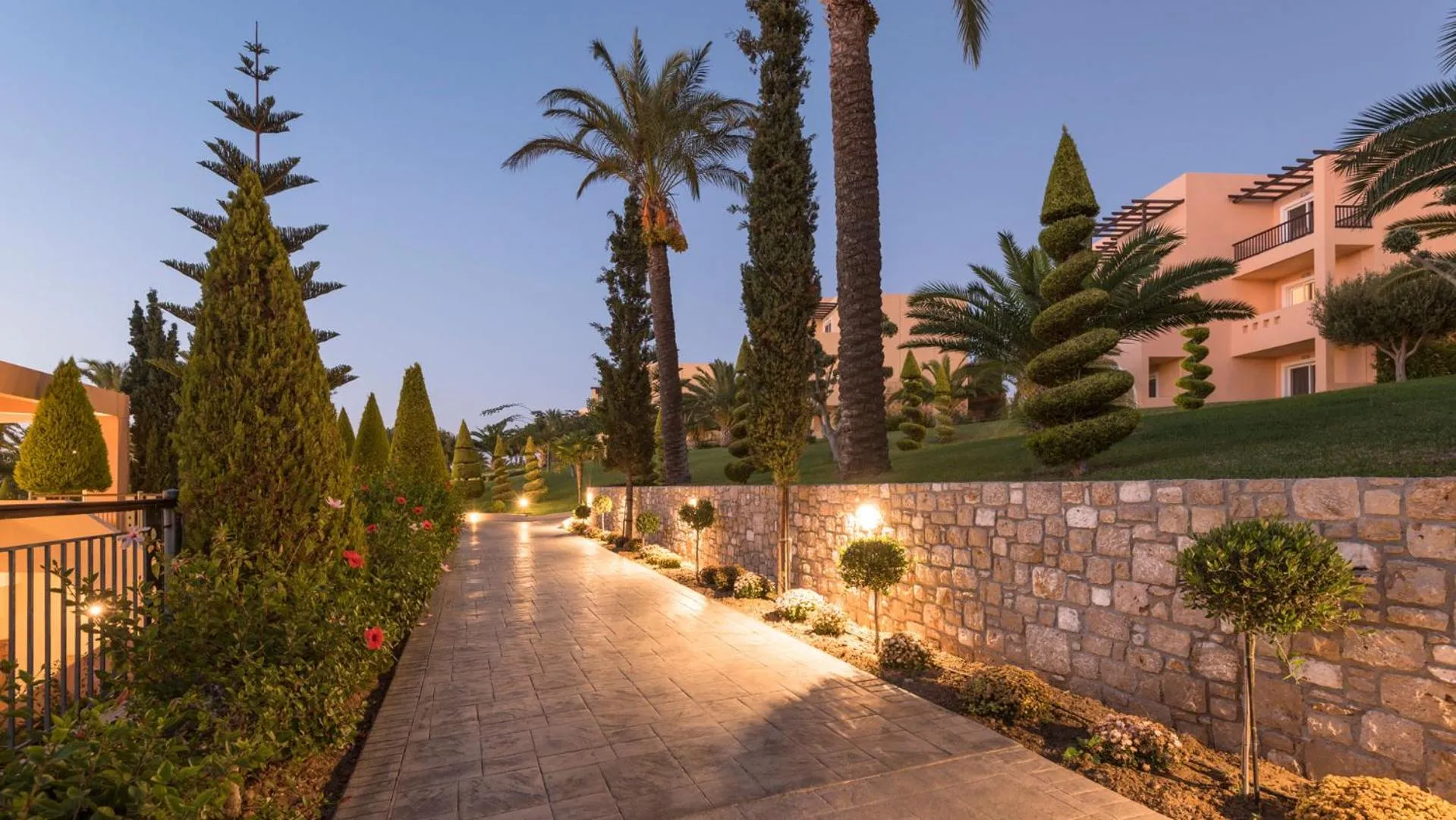 Garden in Horizon Beach Resort