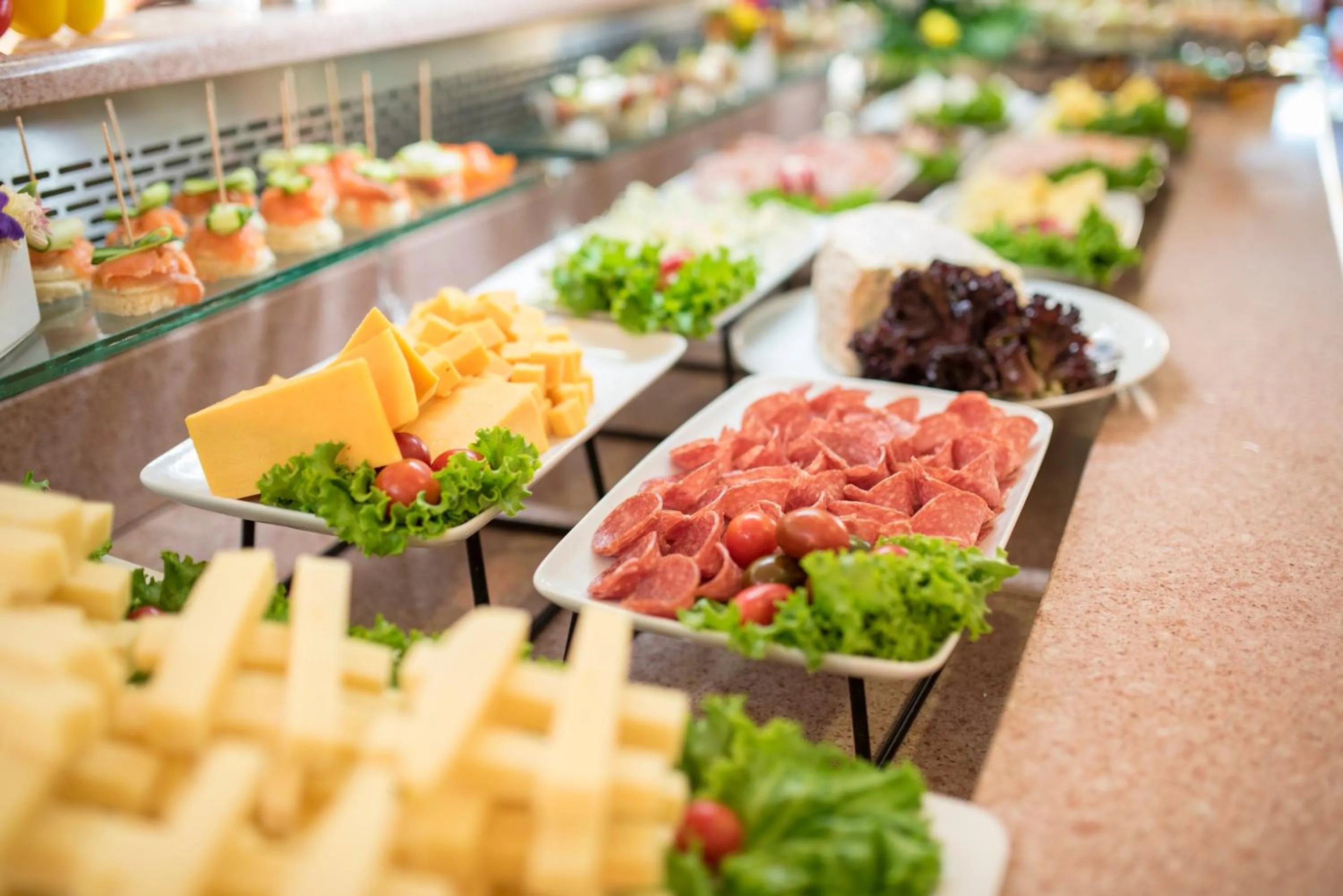 Restaurant/places to eat in Horizon Beach Resort