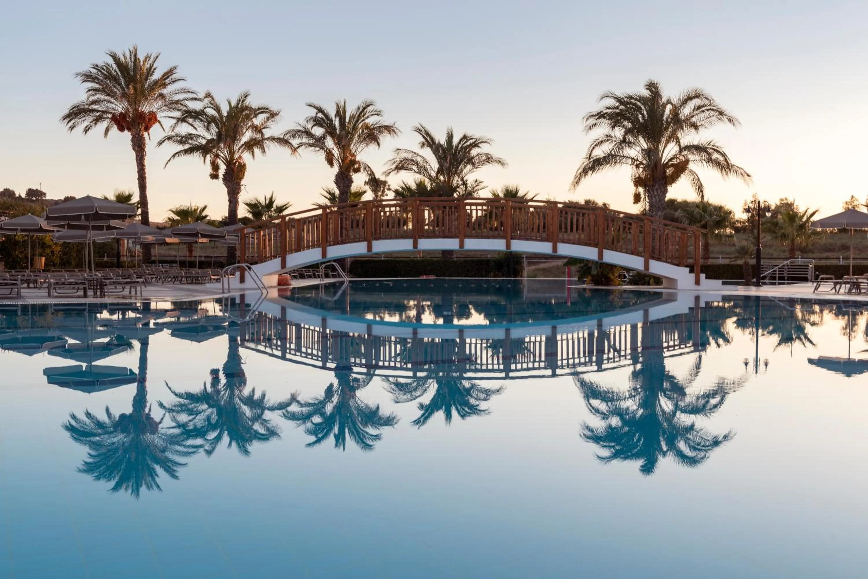 Pool view in Horizon Beach Resort