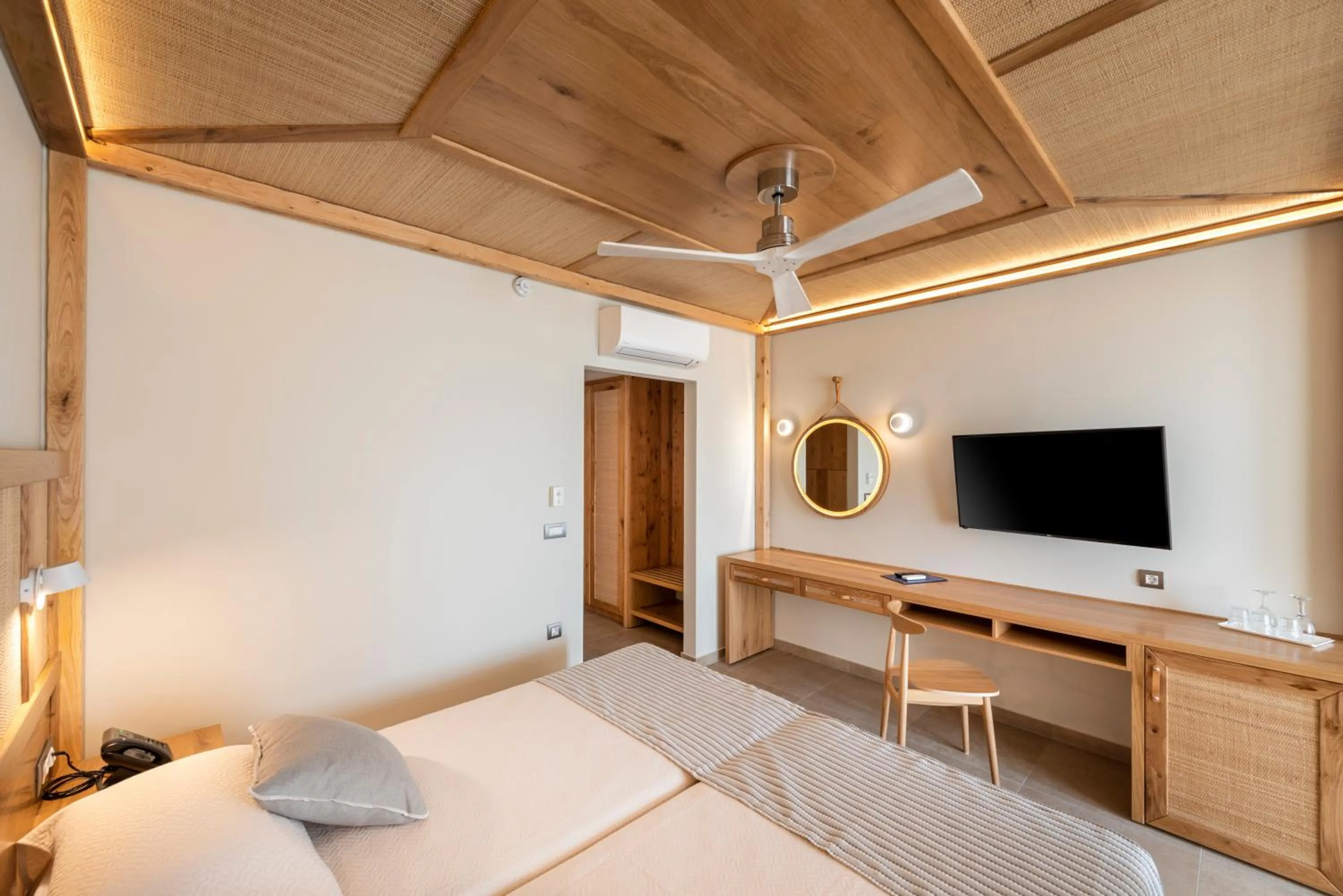 Decorative detail, Bed in Horizon Beach Resort