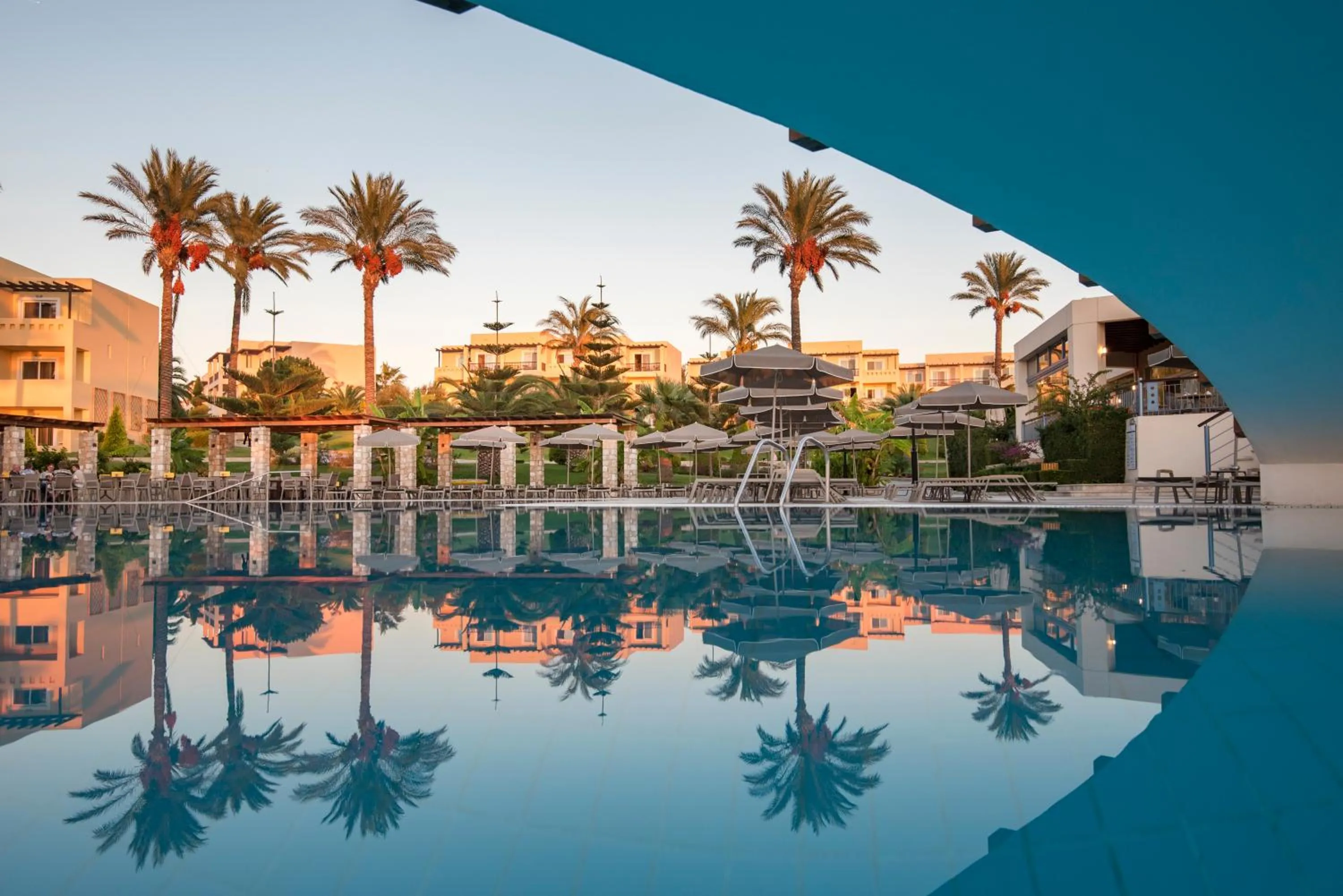 Pool view in Horizon Beach Resort