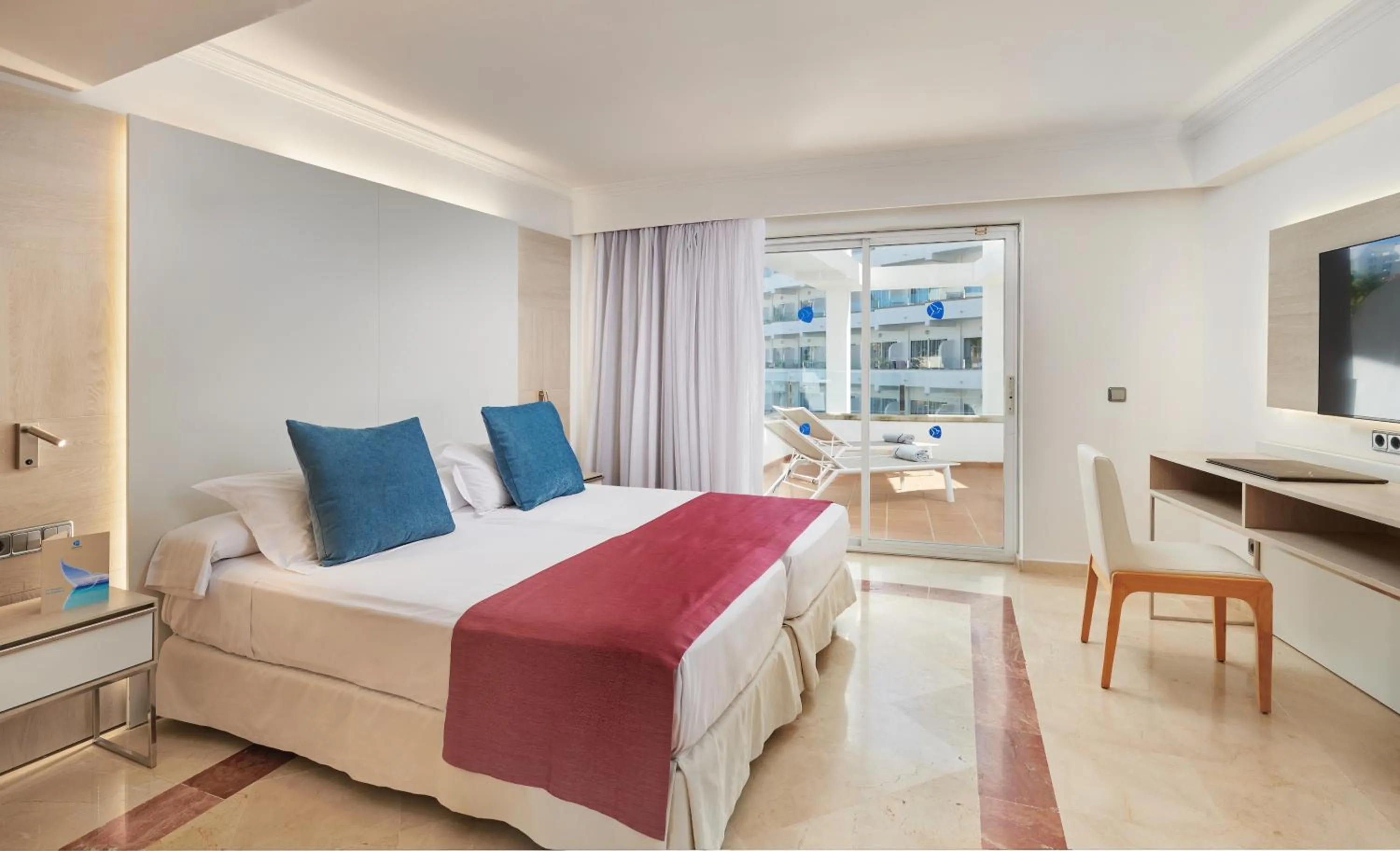 Photo of the whole room, Bed in Grupotel Acapulco Playa - Adults Only