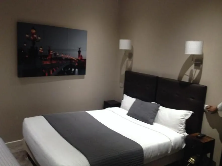 Bedroom in Hotel Cosy Monceau