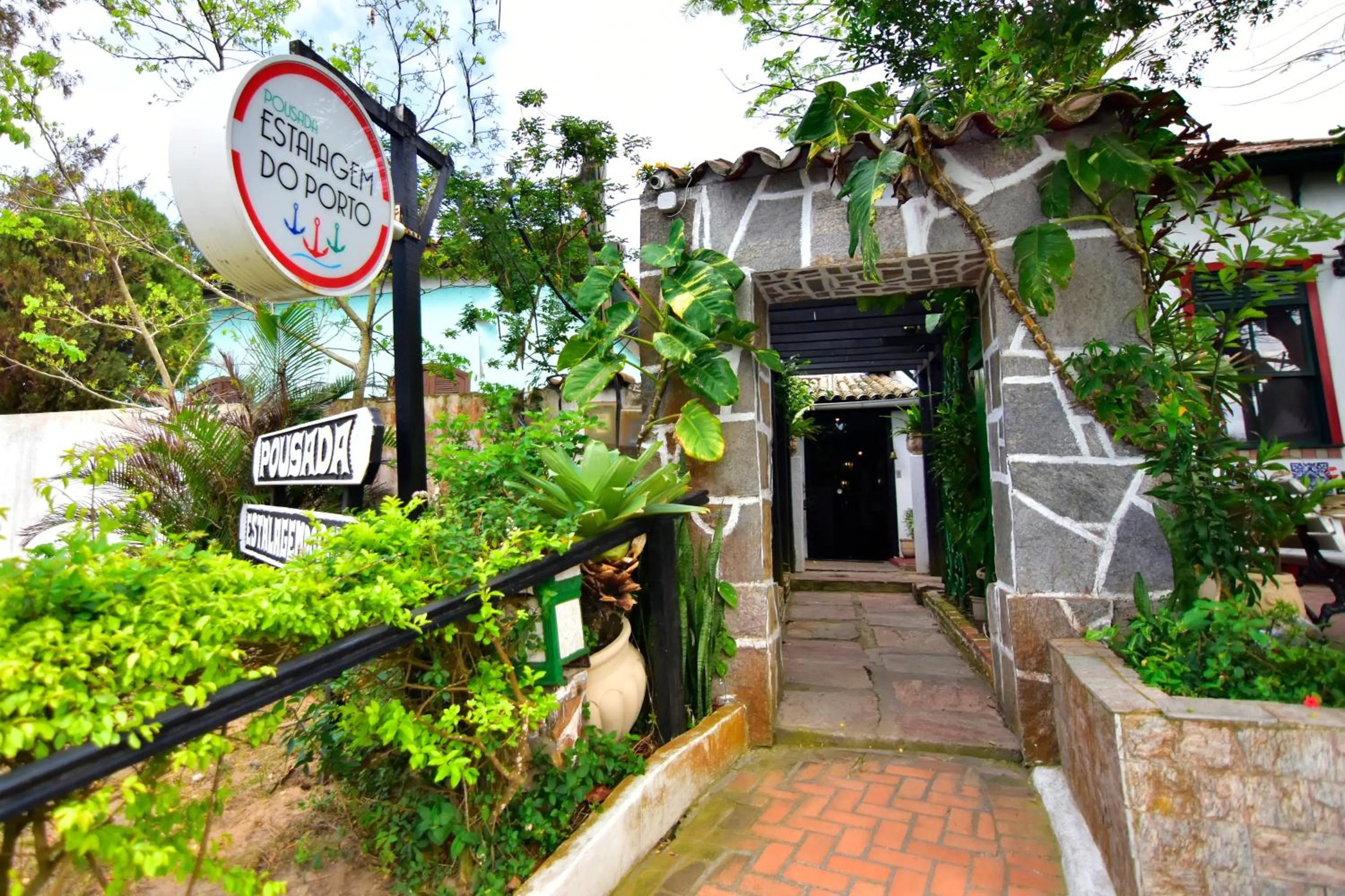 Facade/entrance in Pousada Estalagem do Porto