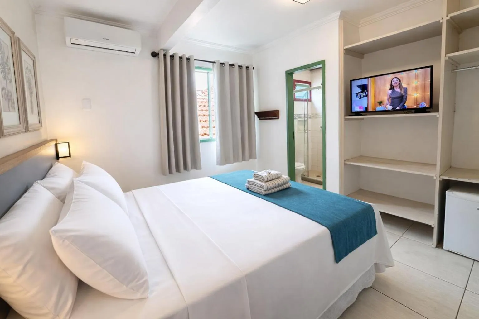 Bed in Pousada Estalagem do Porto