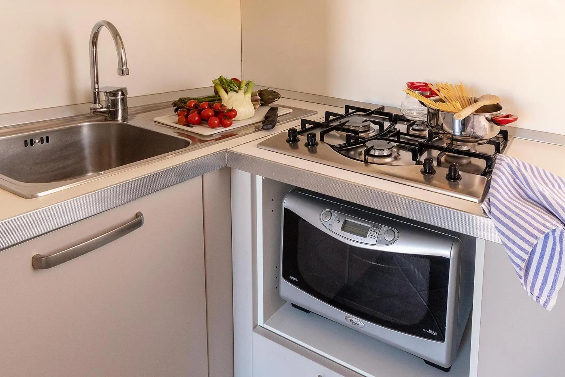 Kitchen or kitchenette in Residence Greco