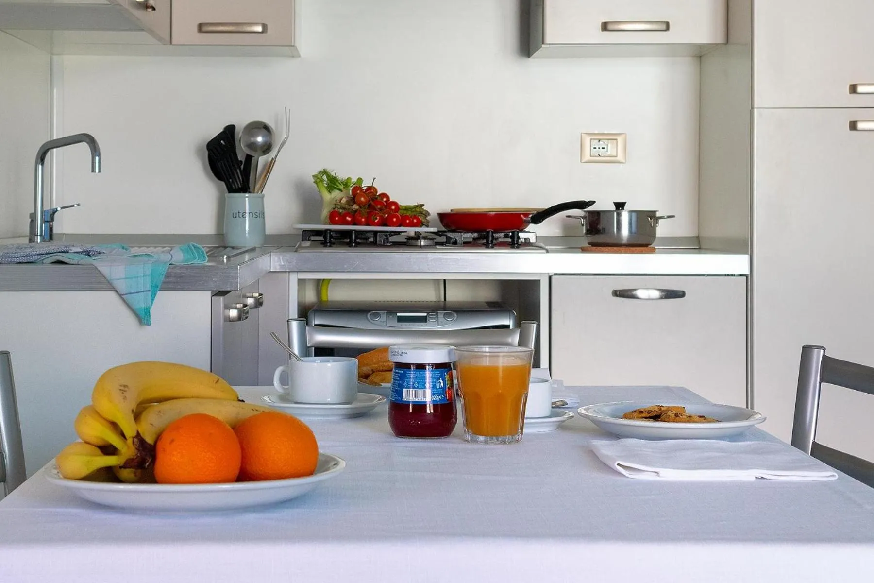 Meals in Residence Greco