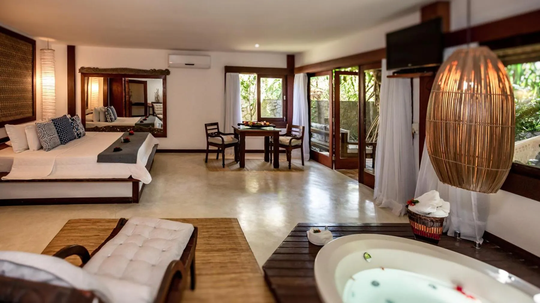 Hot Tub, Bed in Hotel Sombra e Água Fresca