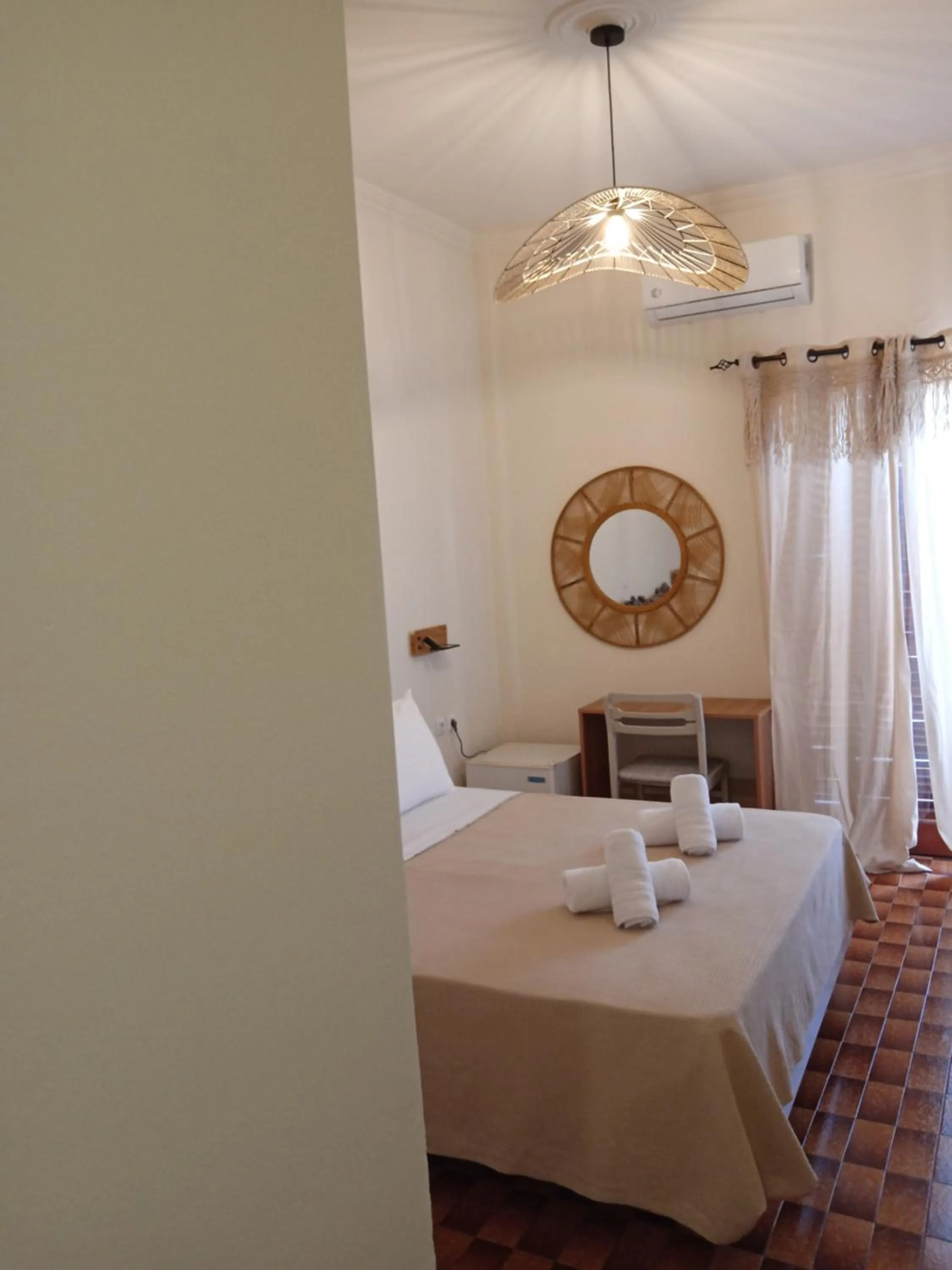 Bedroom, Bed in Castro Hotel