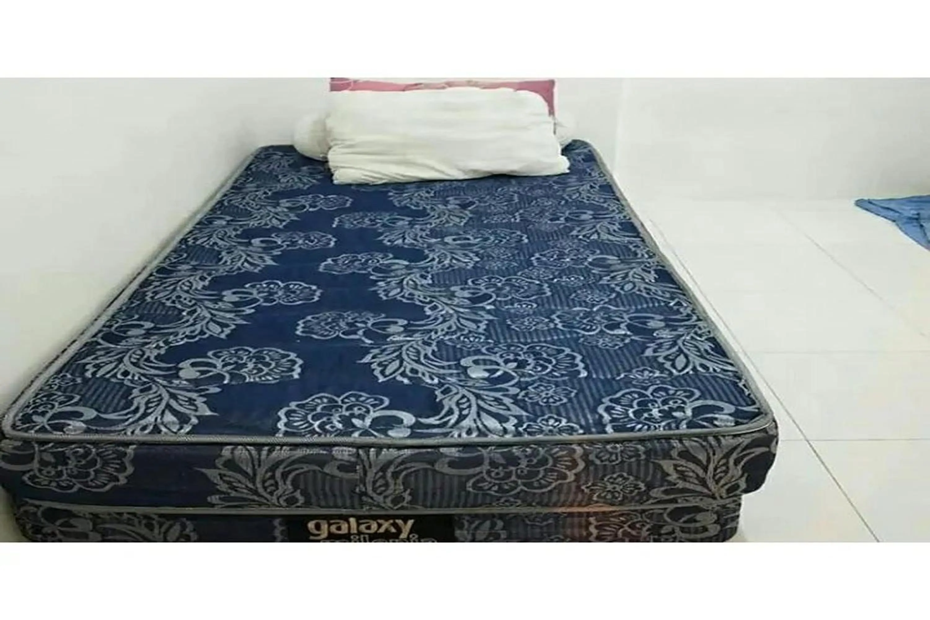Bed in Kost 48 Surabaya