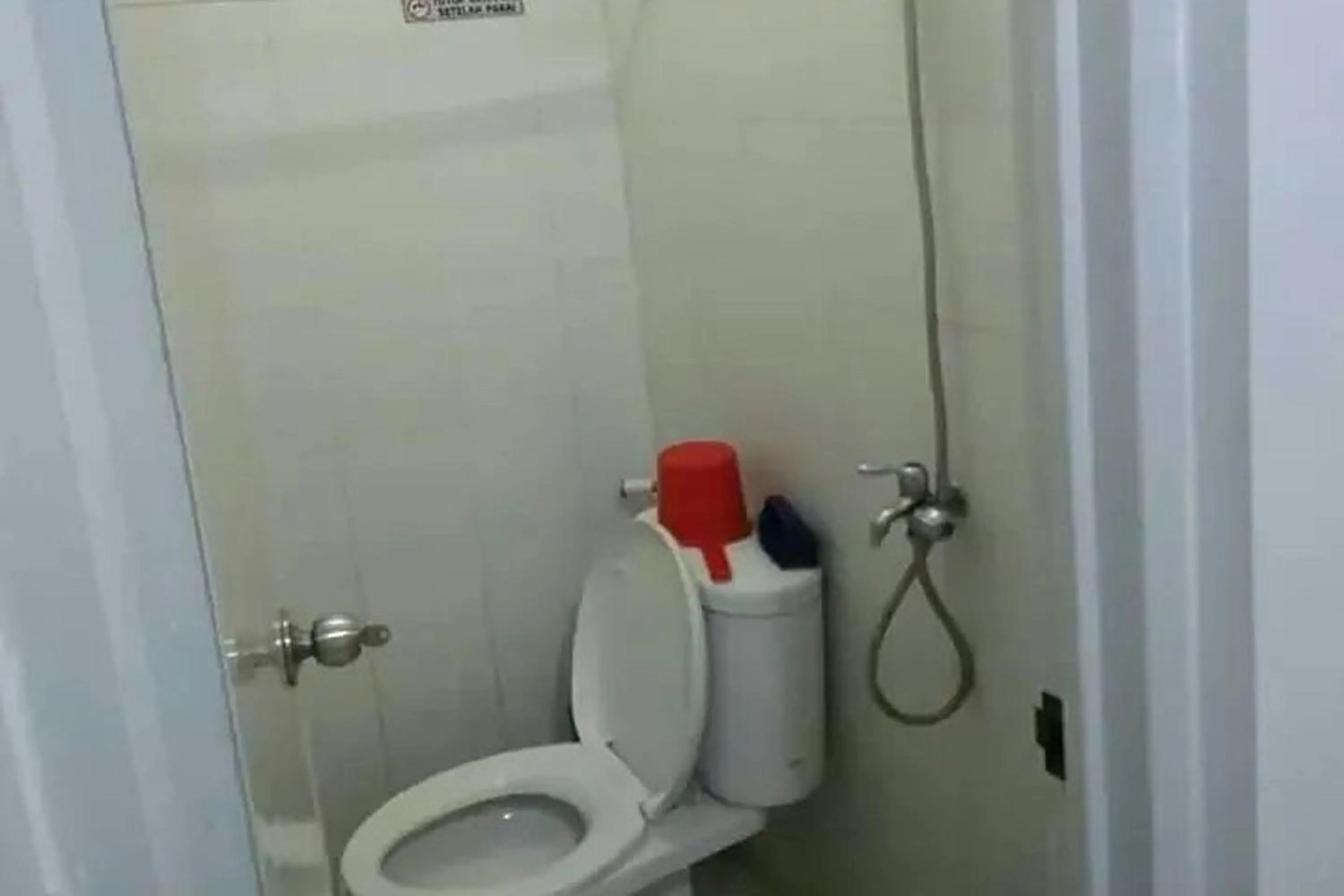Bathroom in Kost 48 Surabaya