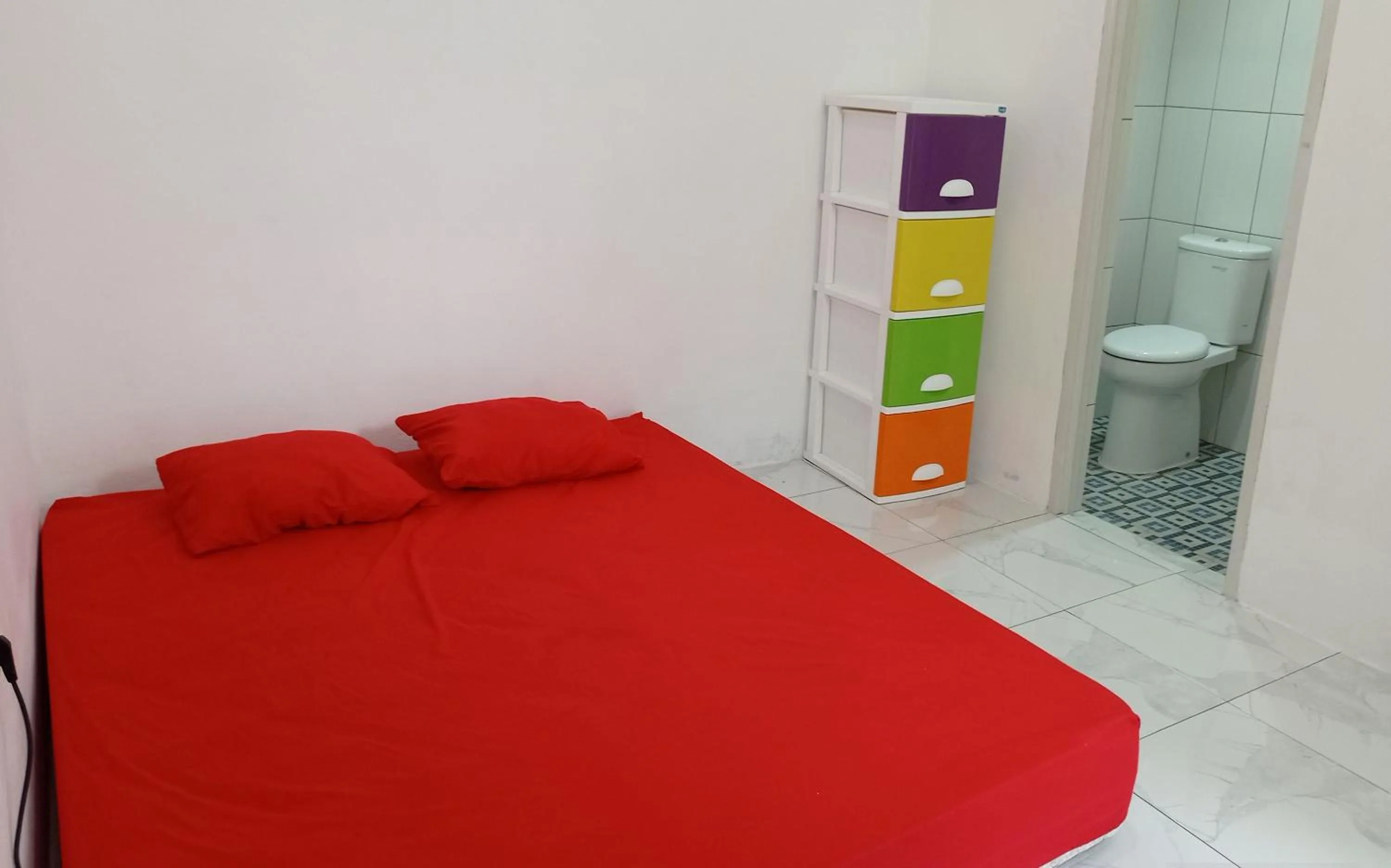 Bedroom, Bed in Kost 48 Surabaya