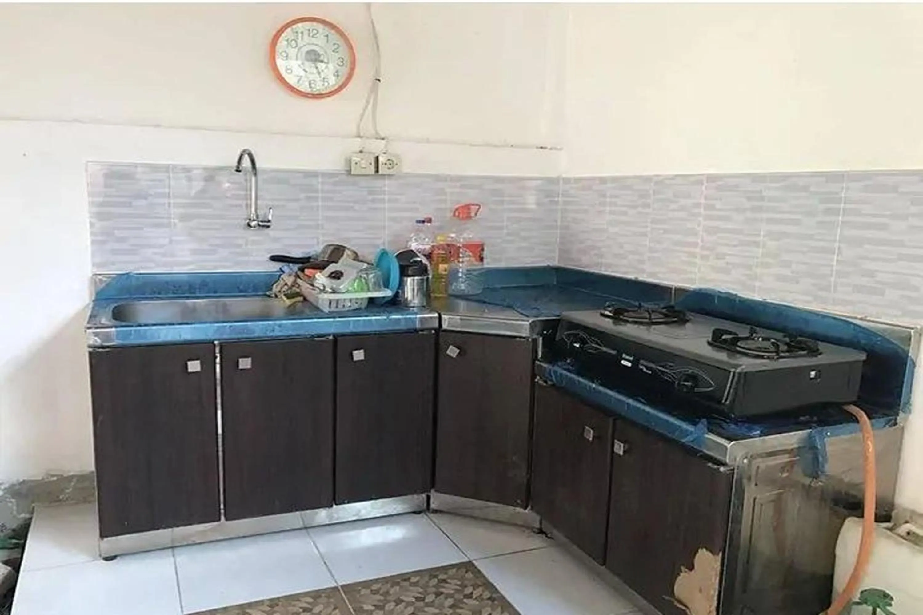 Kitchen or kitchenette in Kost 48 Surabaya