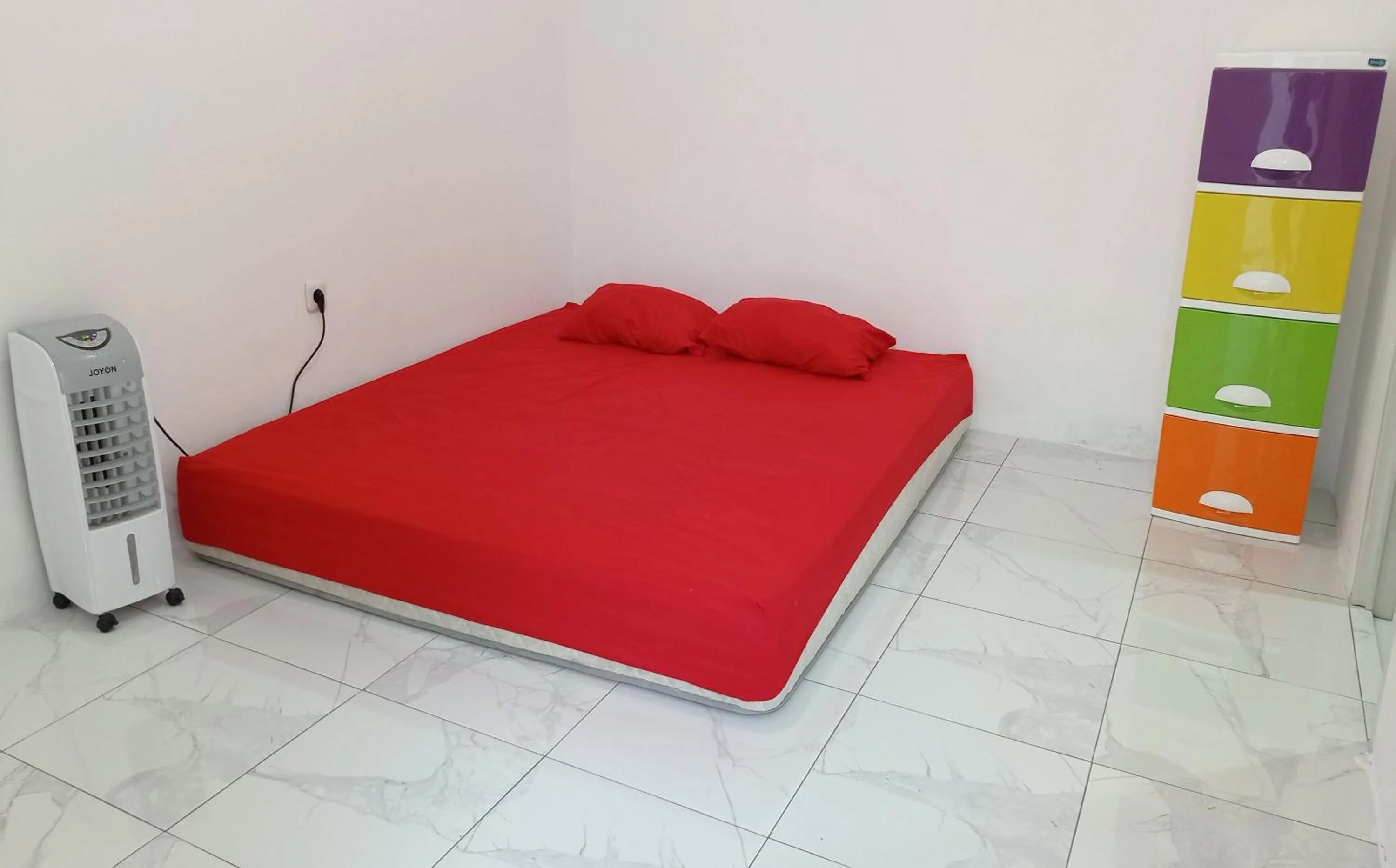 Bedroom, Bed in Kost 48 Surabaya