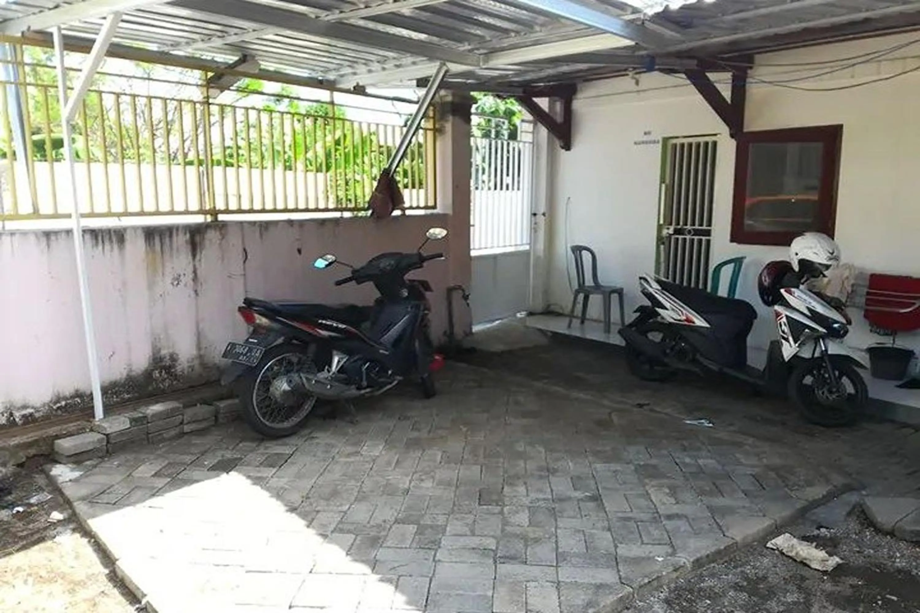 Parking in Kost 48 Surabaya