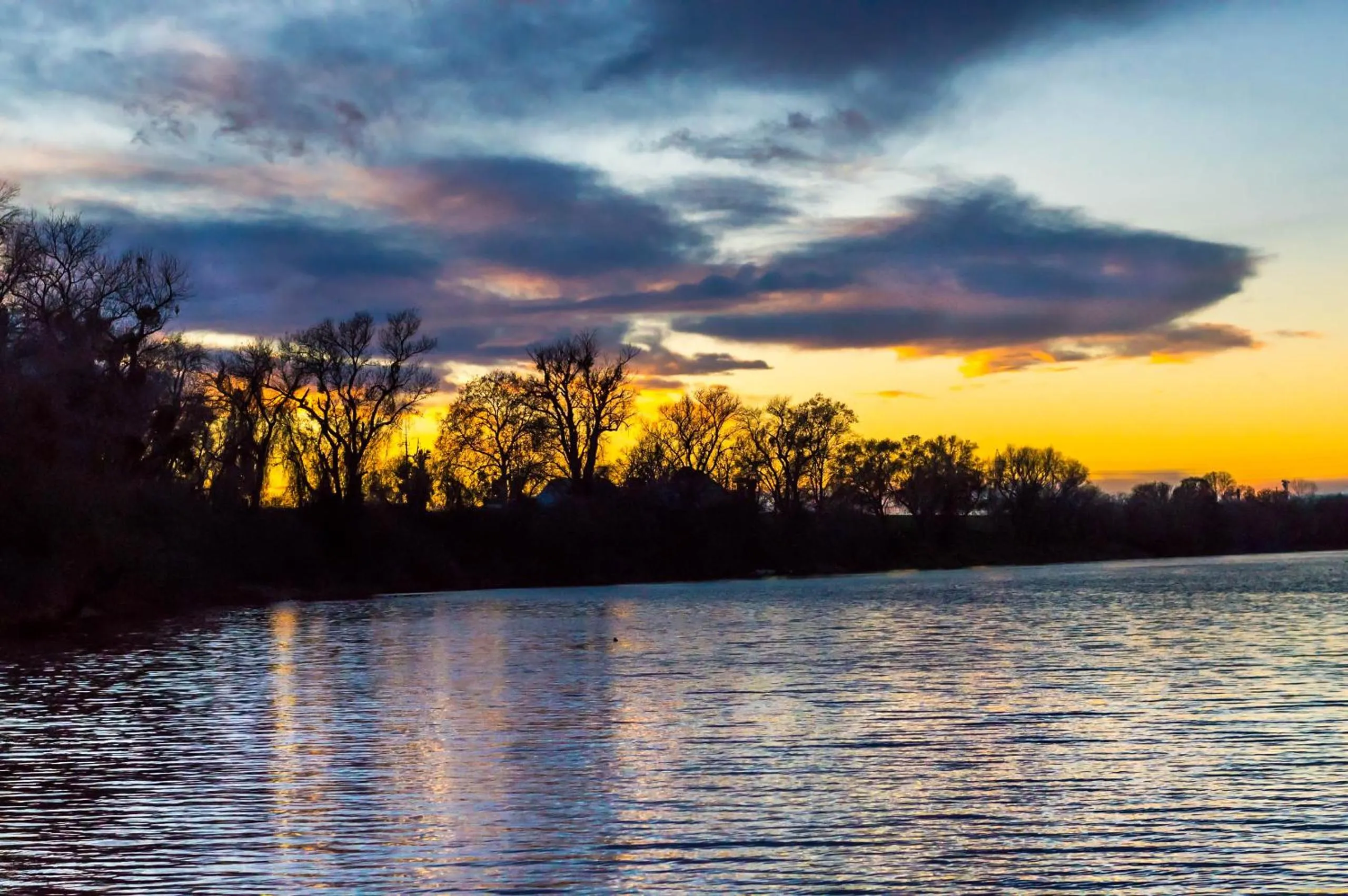 Crossroads Inn - Sacramento