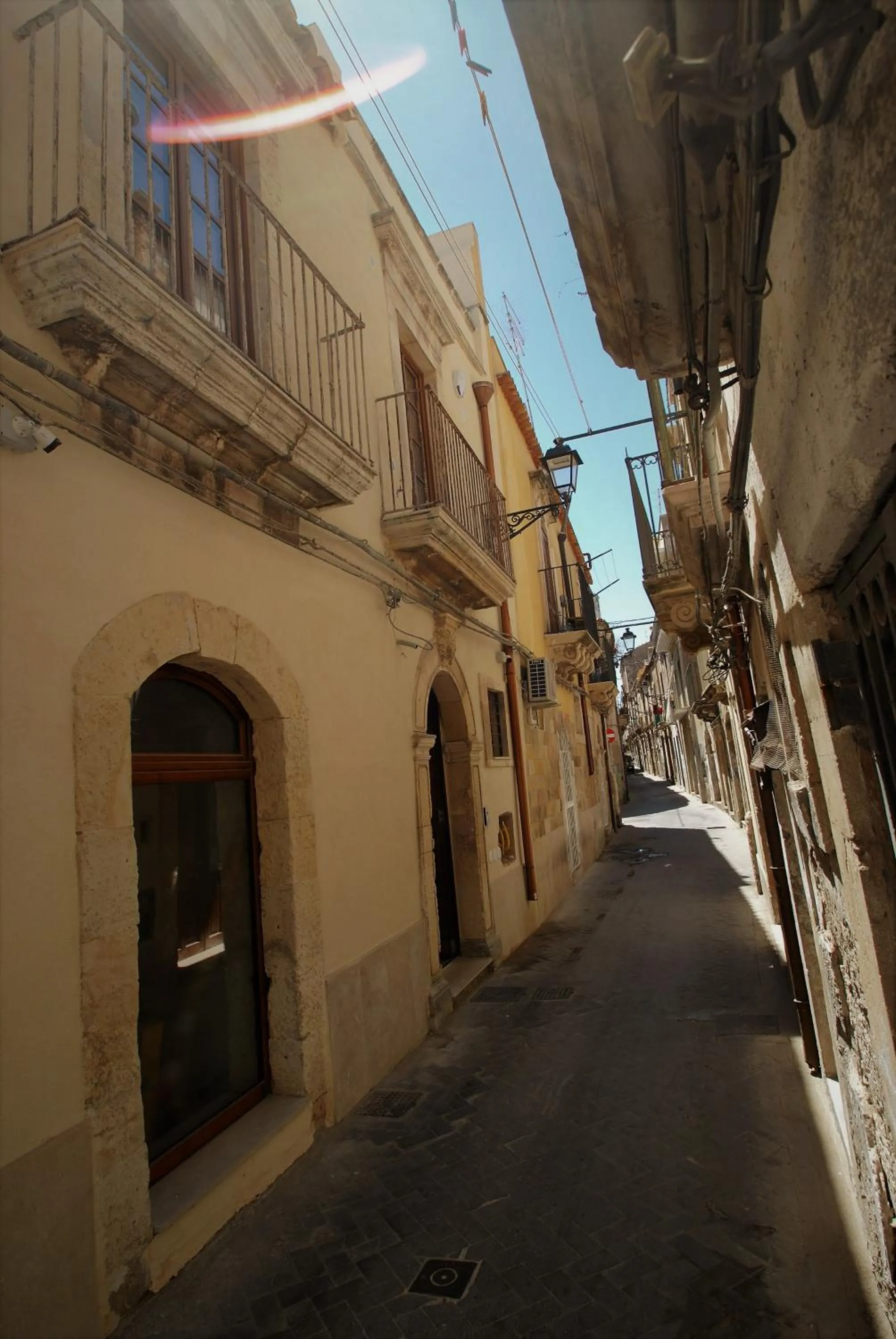 Facade/entrance in Le Nuvole di Ortigia