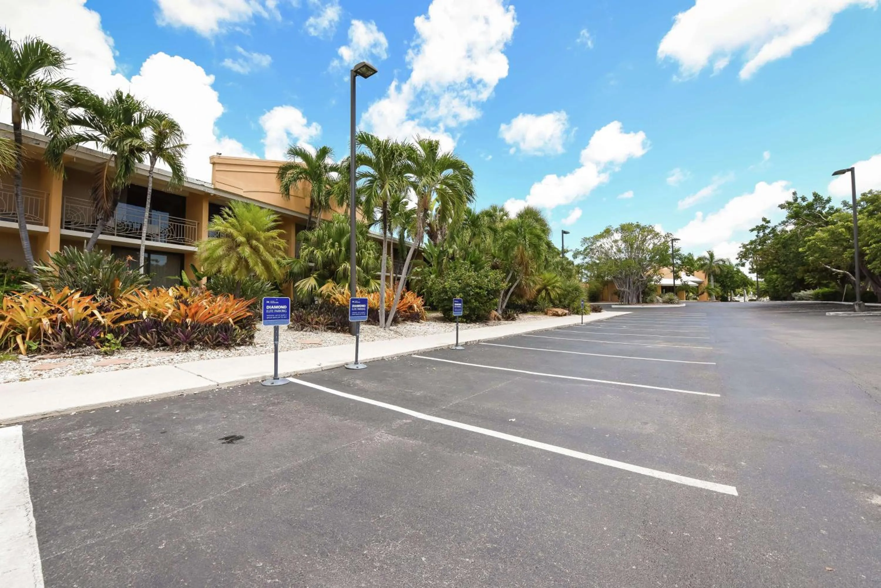 Property building in Hampton Inn Key Largo