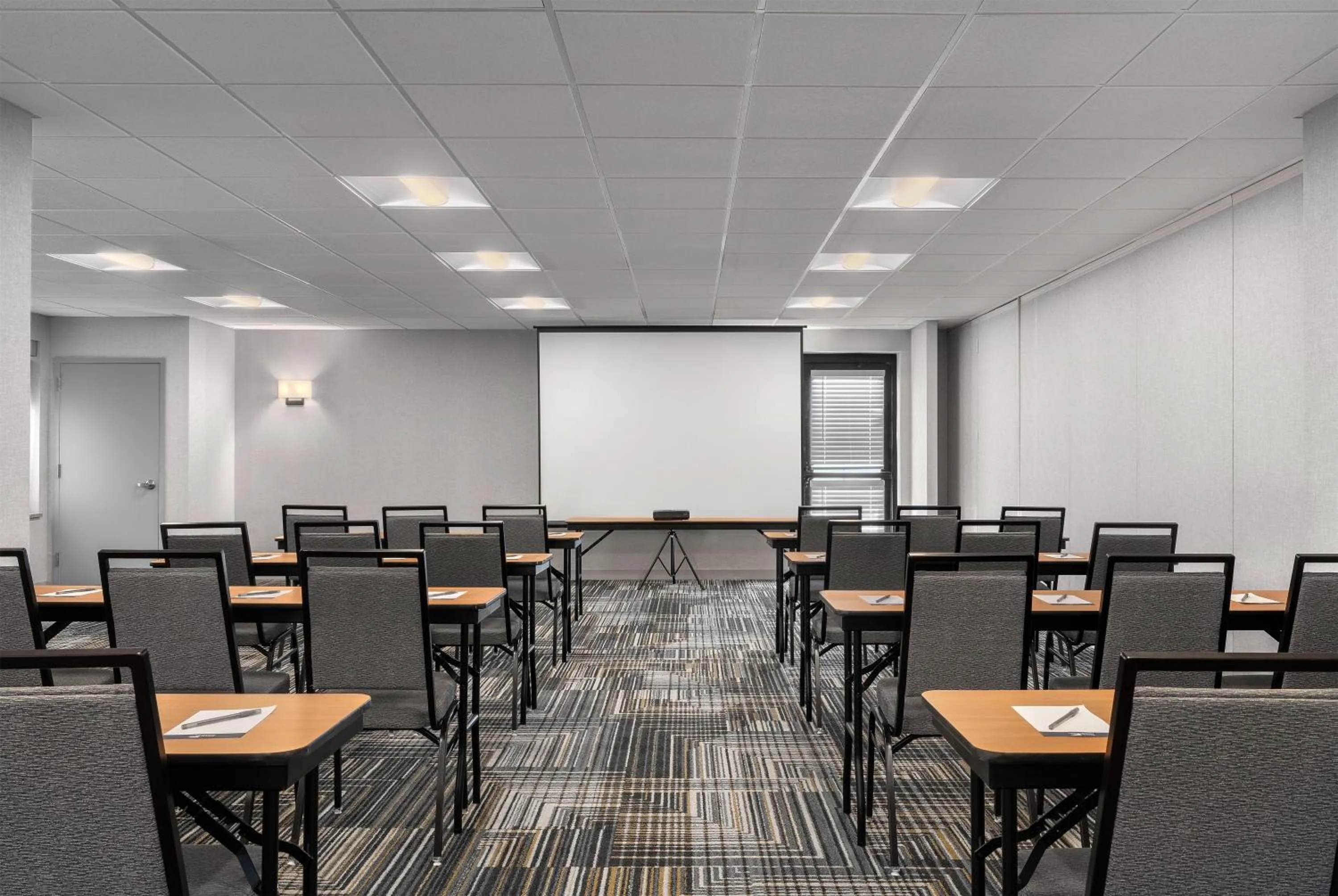 Meeting/conference room in Homewood Suites by Hilton Newtown - Langhorne, PA