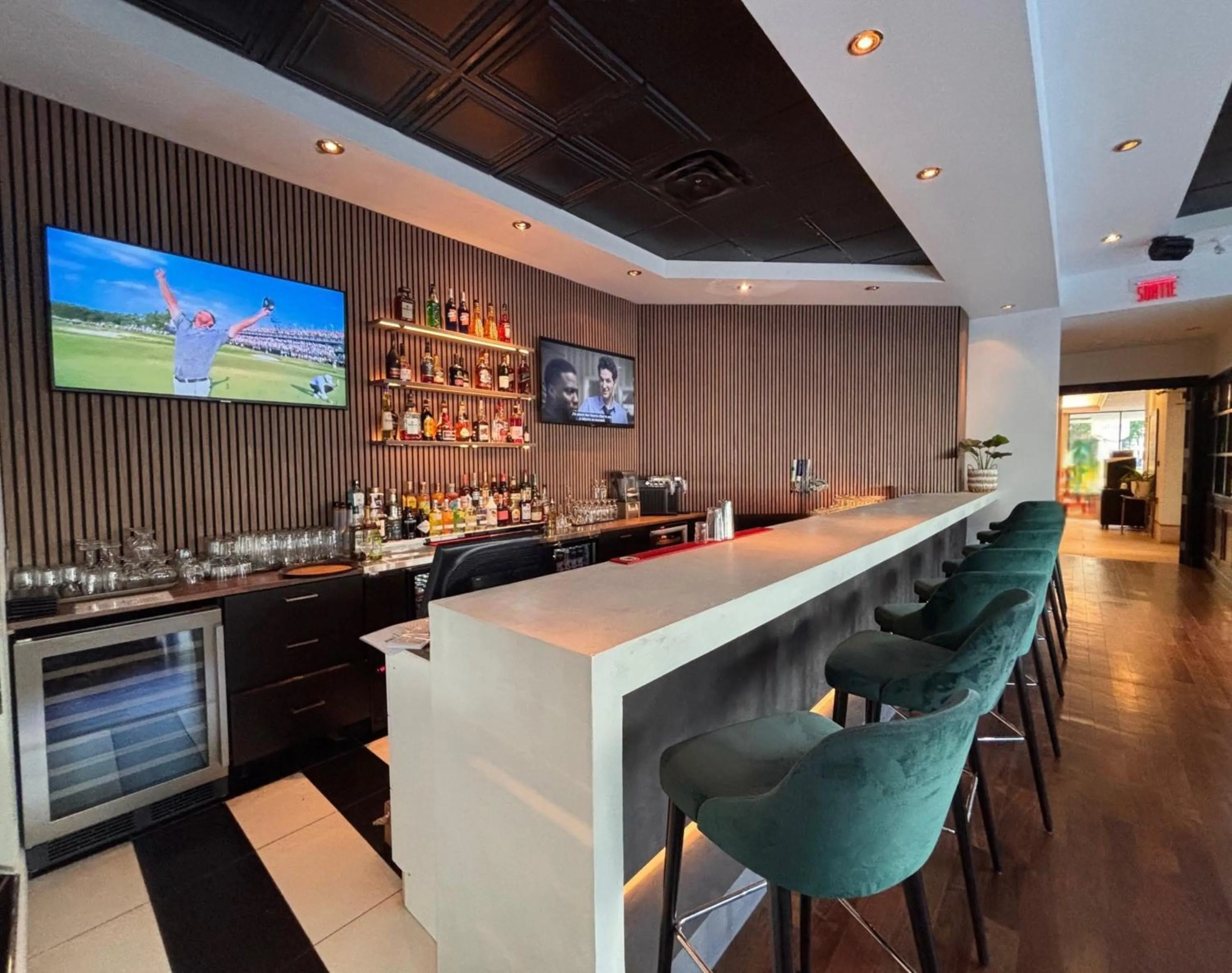 Restaurant/places to eat in Hôtels Gouverneur Trois-Rivières