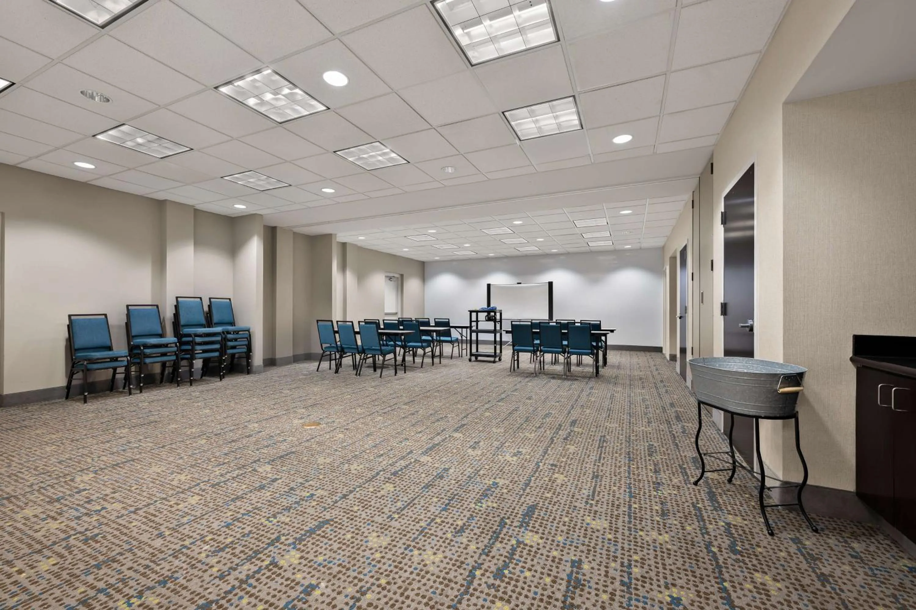 Meeting/conference room in Hampton Inn Birmingham/Leeds