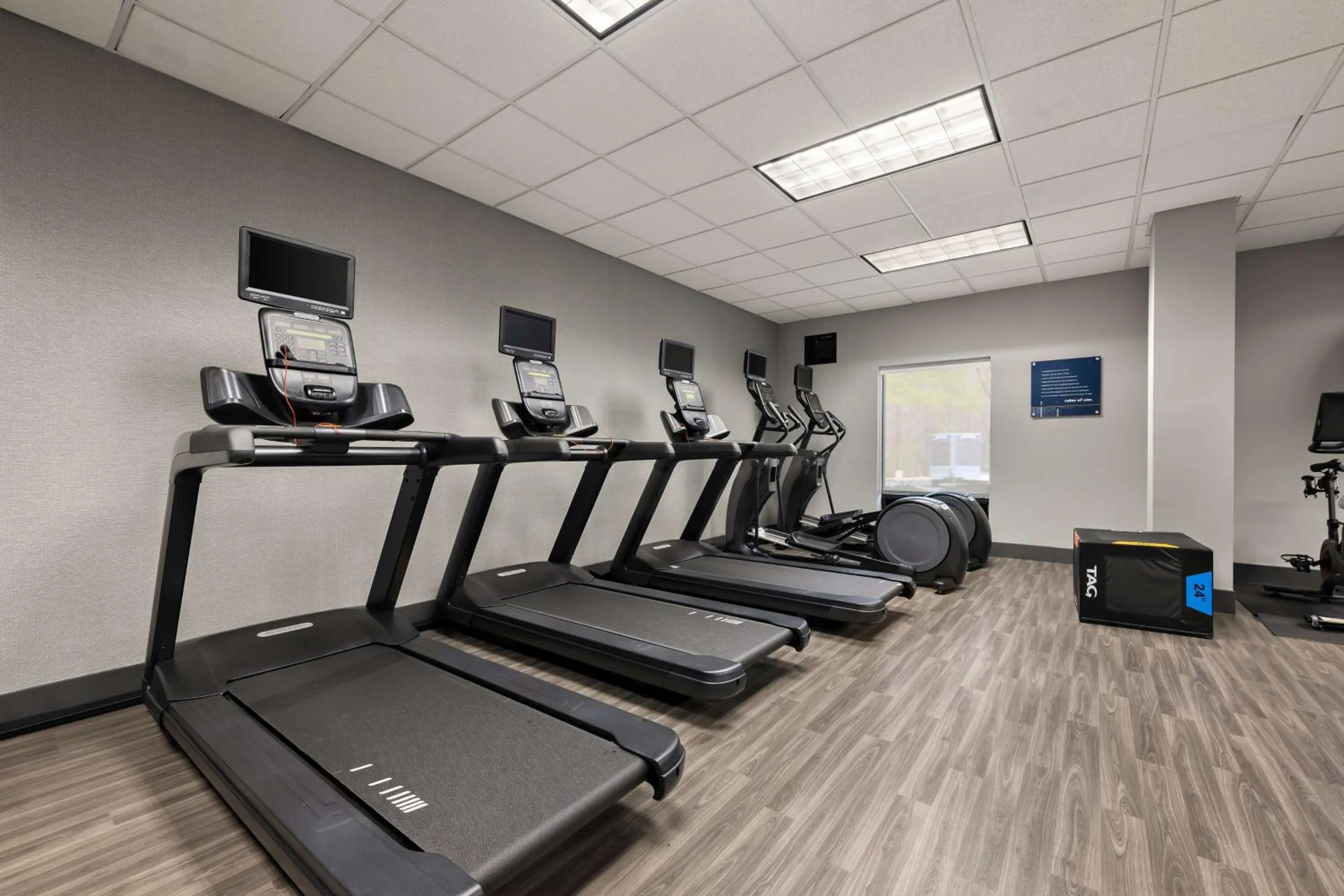 Fitness centre/facilities in Hampton Inn Birmingham/Leeds