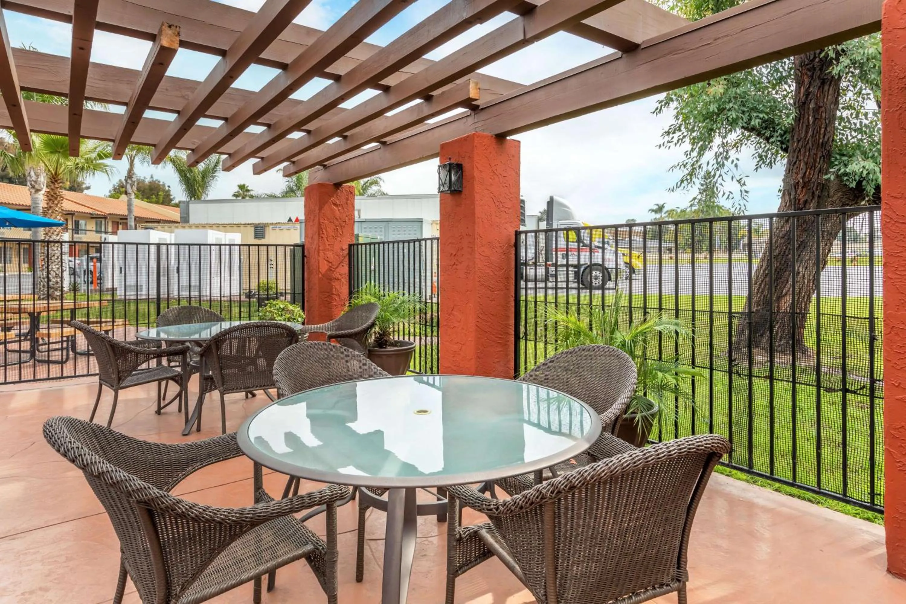 Pool view in Best Western Americana Inn