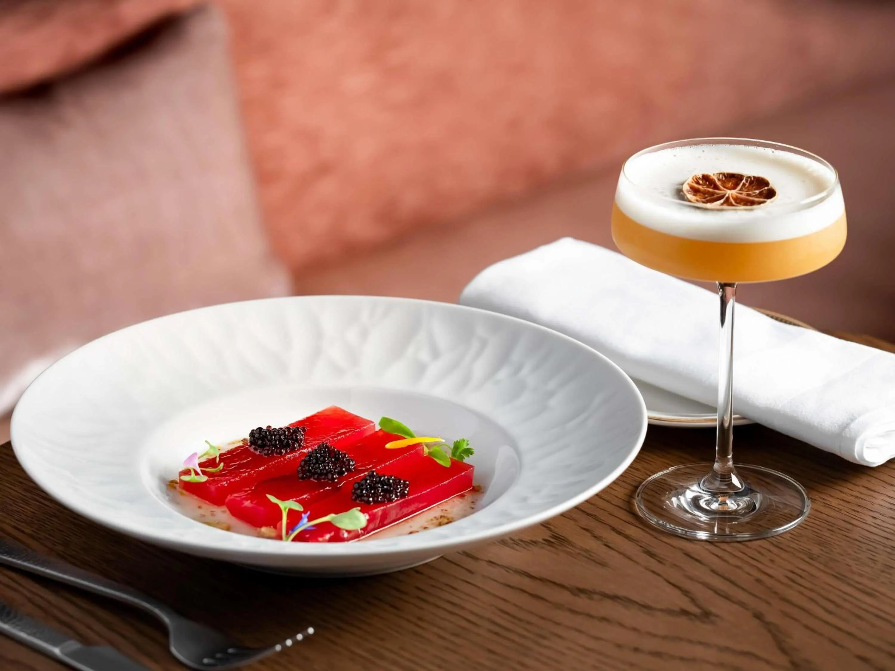 Restaurant/places to eat in Fairmont Chateau Laurier