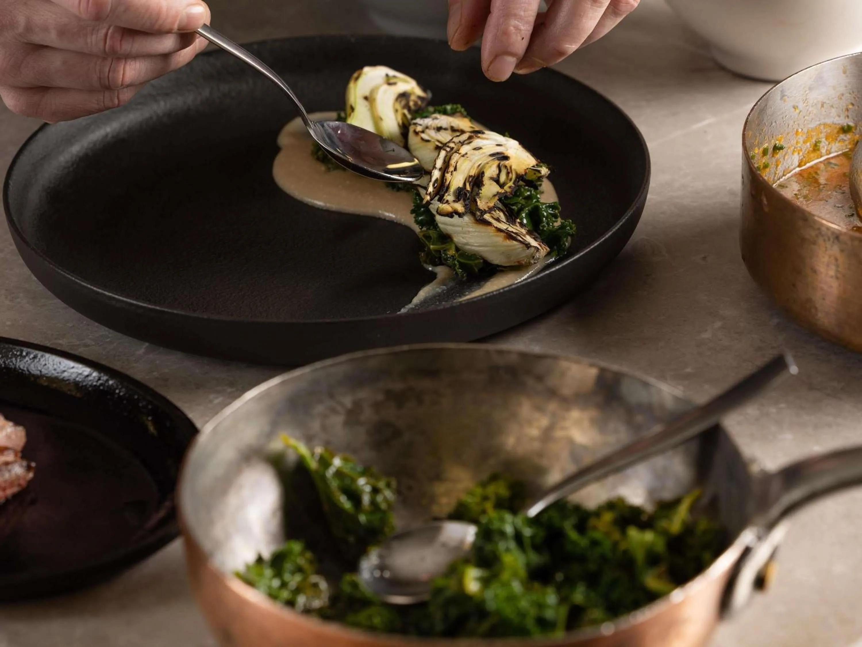 Restaurant/places to eat in Fairmont Chateau Laurier