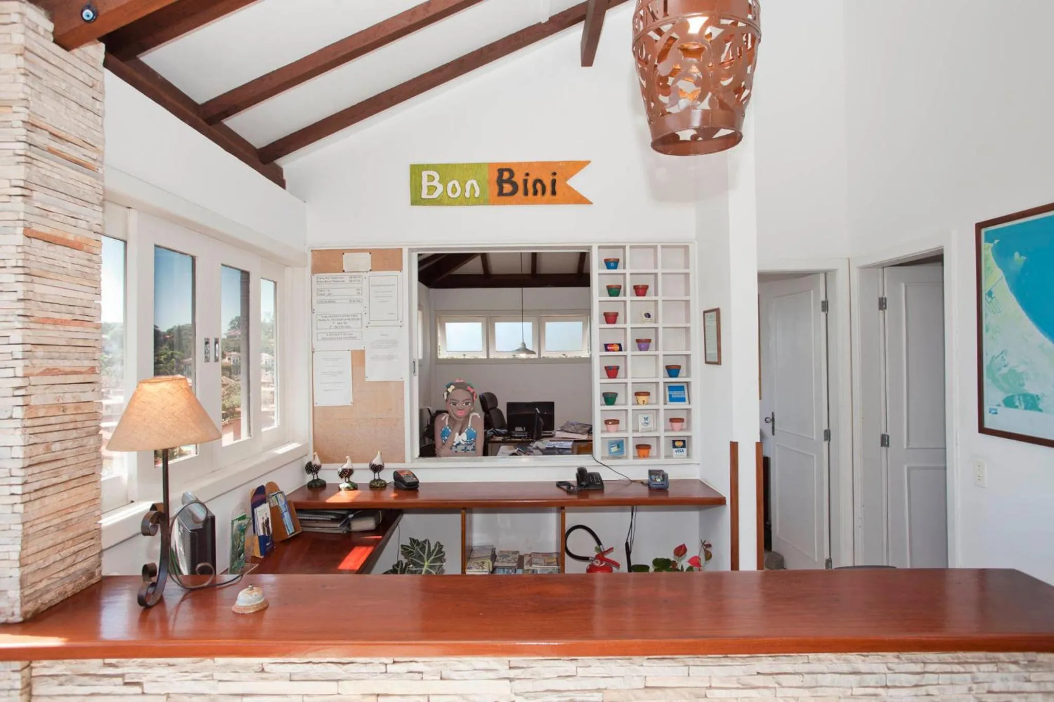 Lobby or reception in Bon Bini Pousada