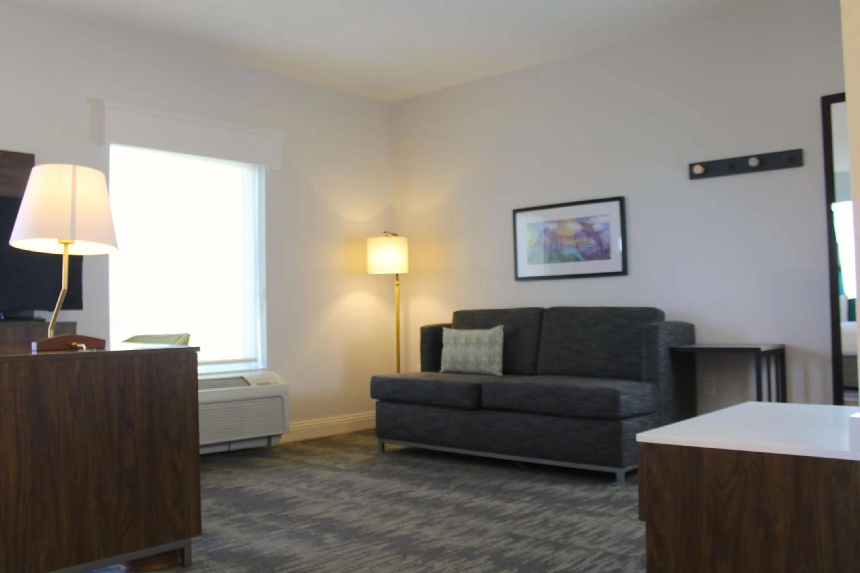 Bedroom in Hampton Inn & Suites Sarasota / Bradenton - Airport