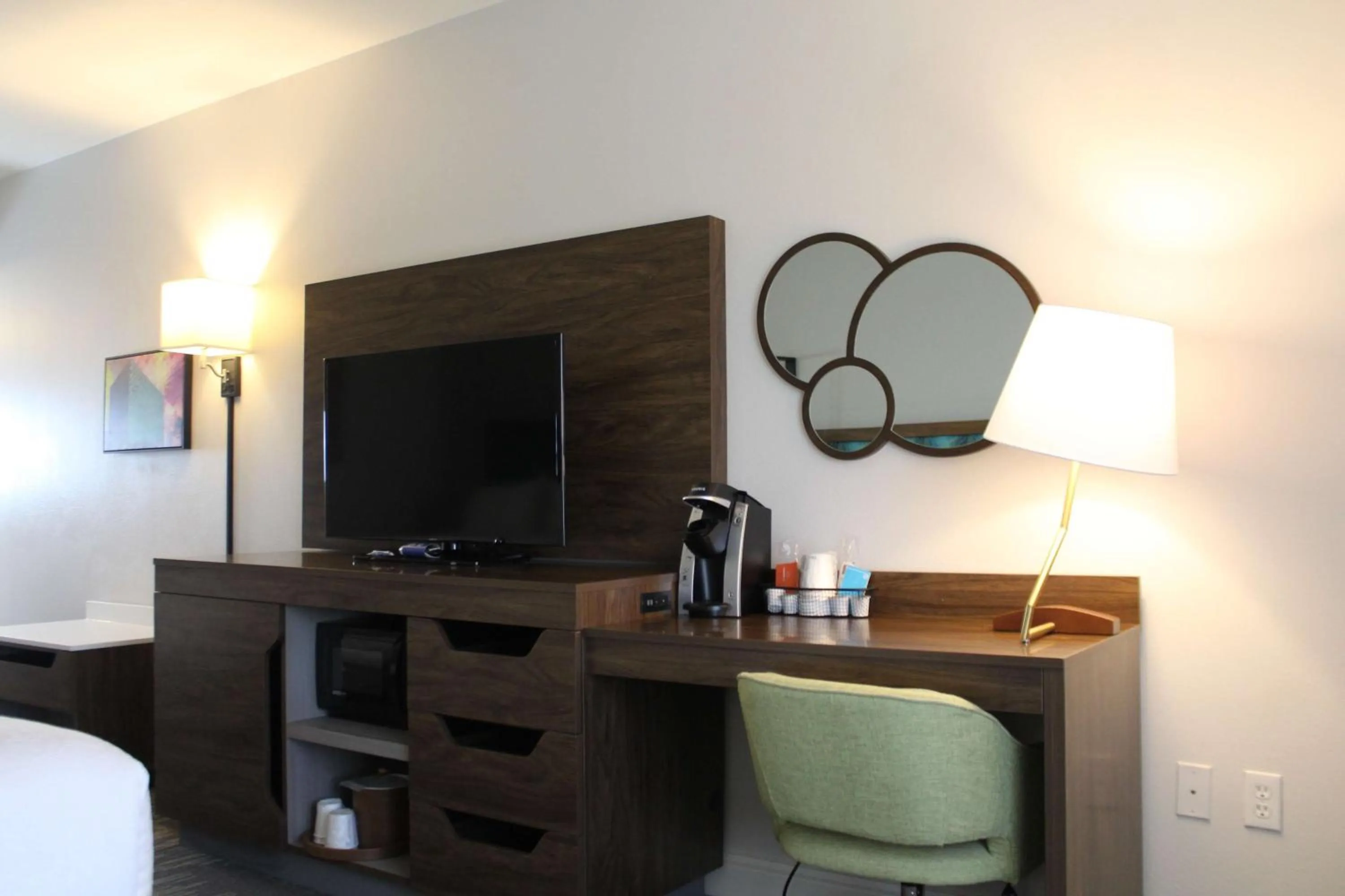 Bedroom, Bed in Hampton Inn & Suites Sarasota / Bradenton - Airport