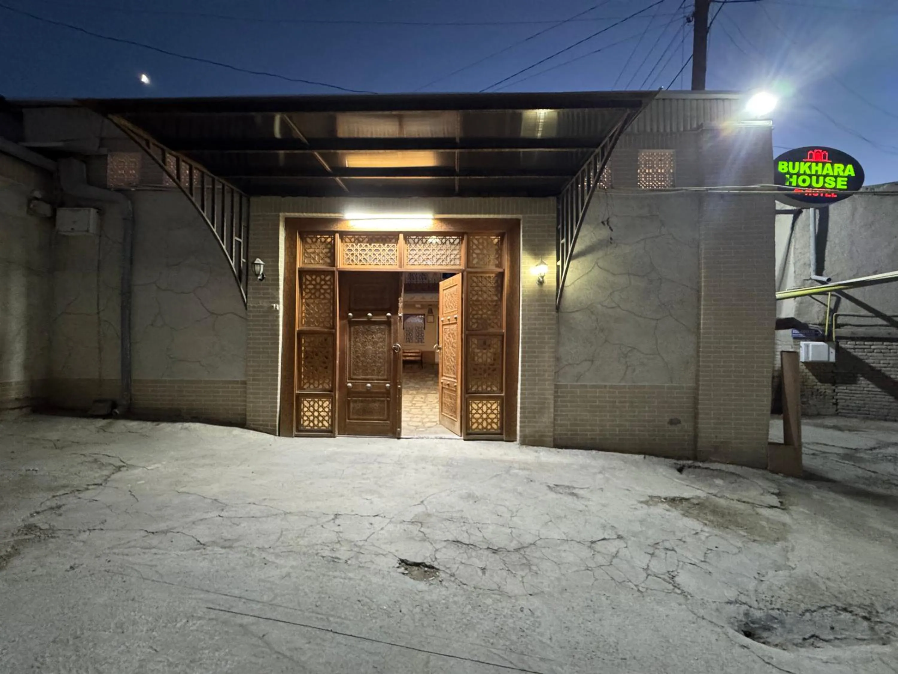 Night in Bukhara house hotel