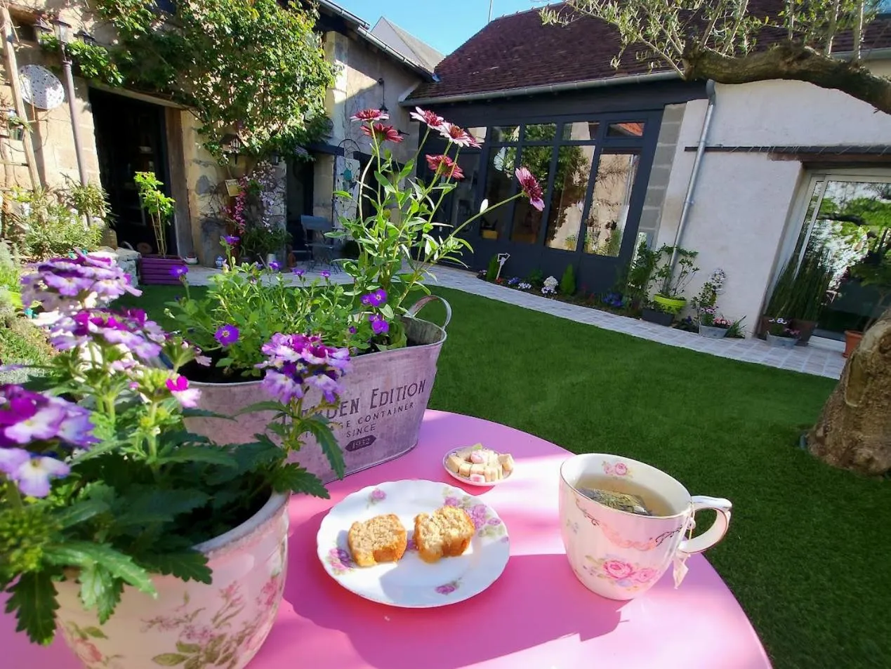 Garden in Le clos Pascaline