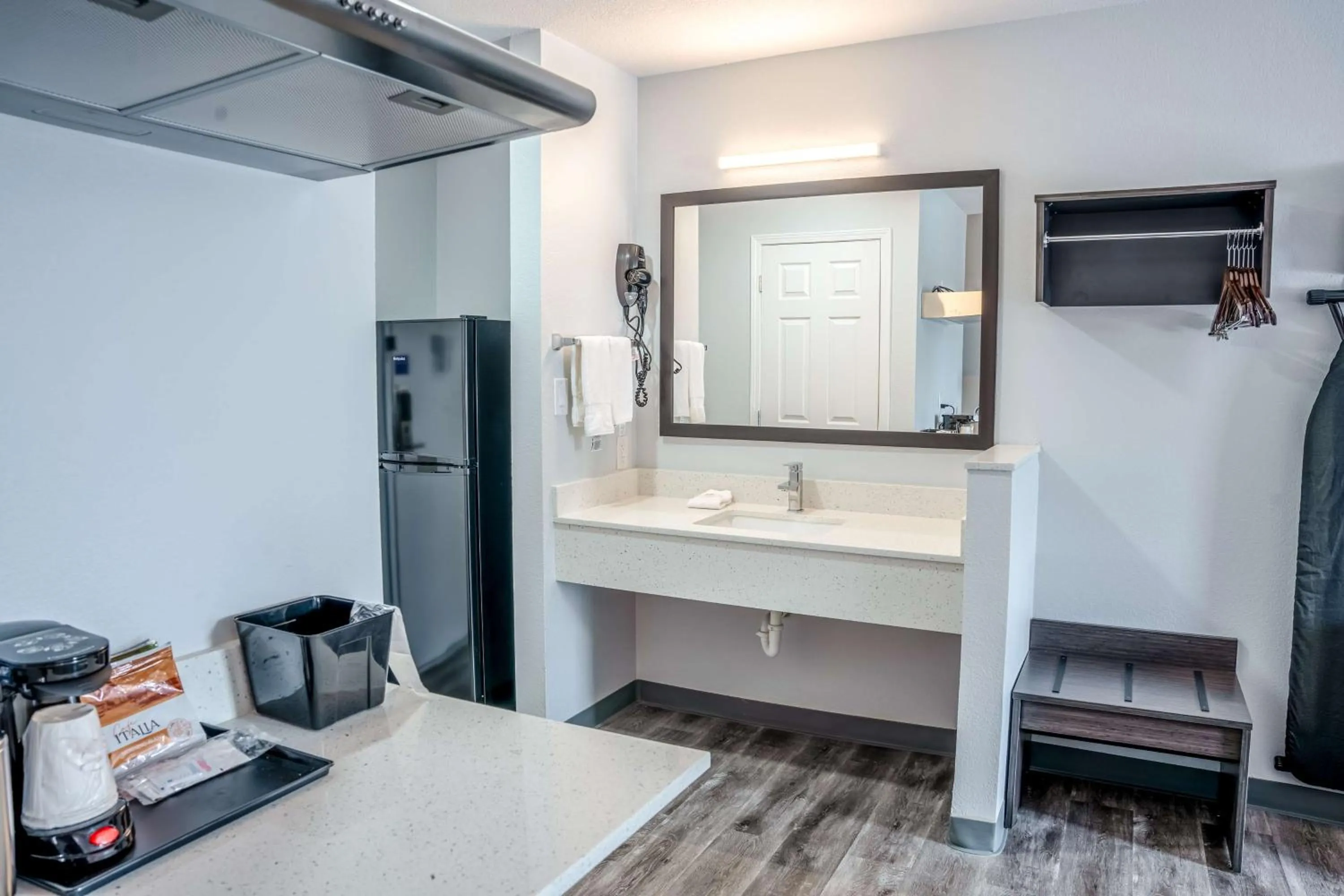 Bathroom in Studio 6 Claremore OK