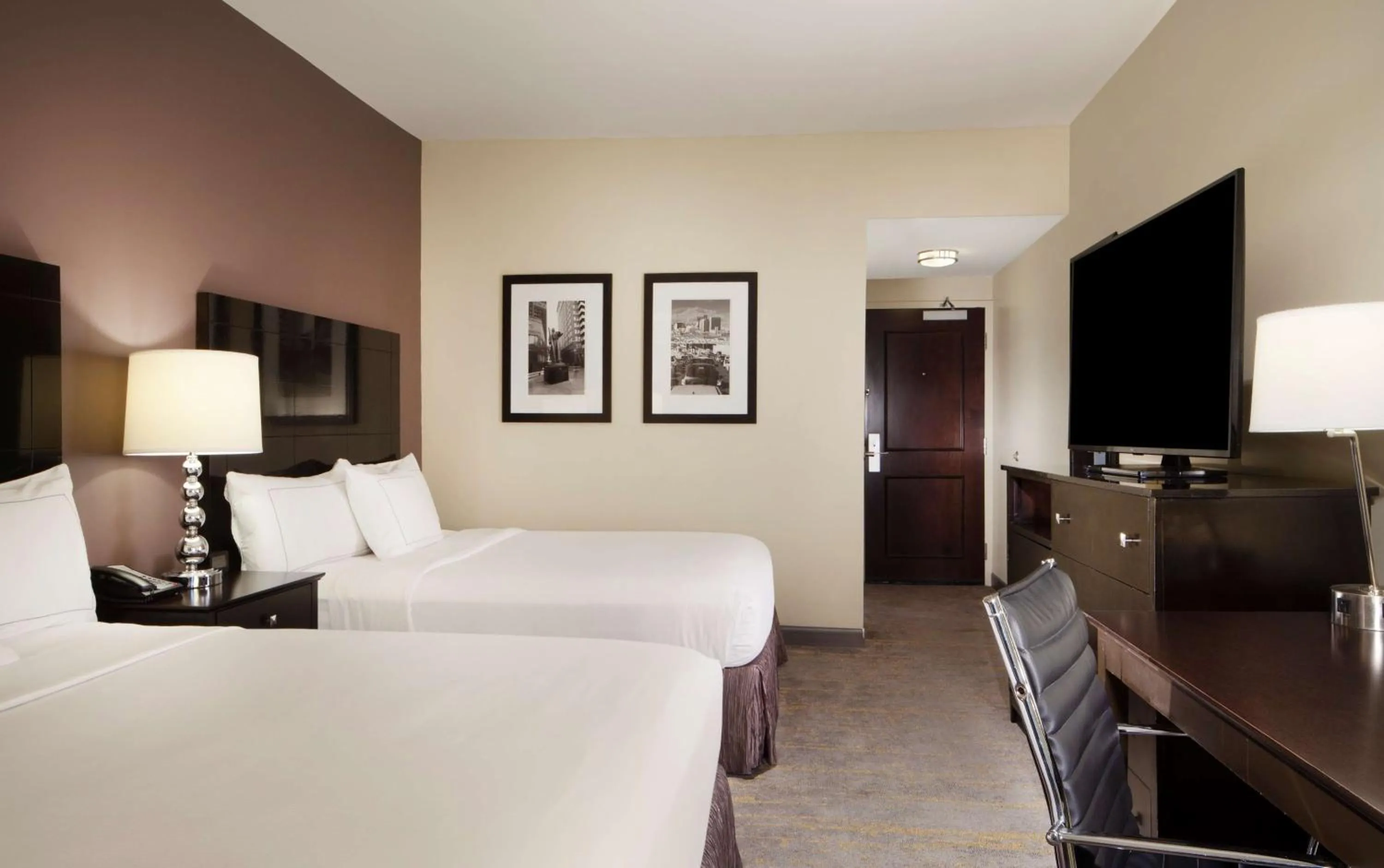 Bedroom, Bed in DoubleTree by Hilton El Paso Downtown