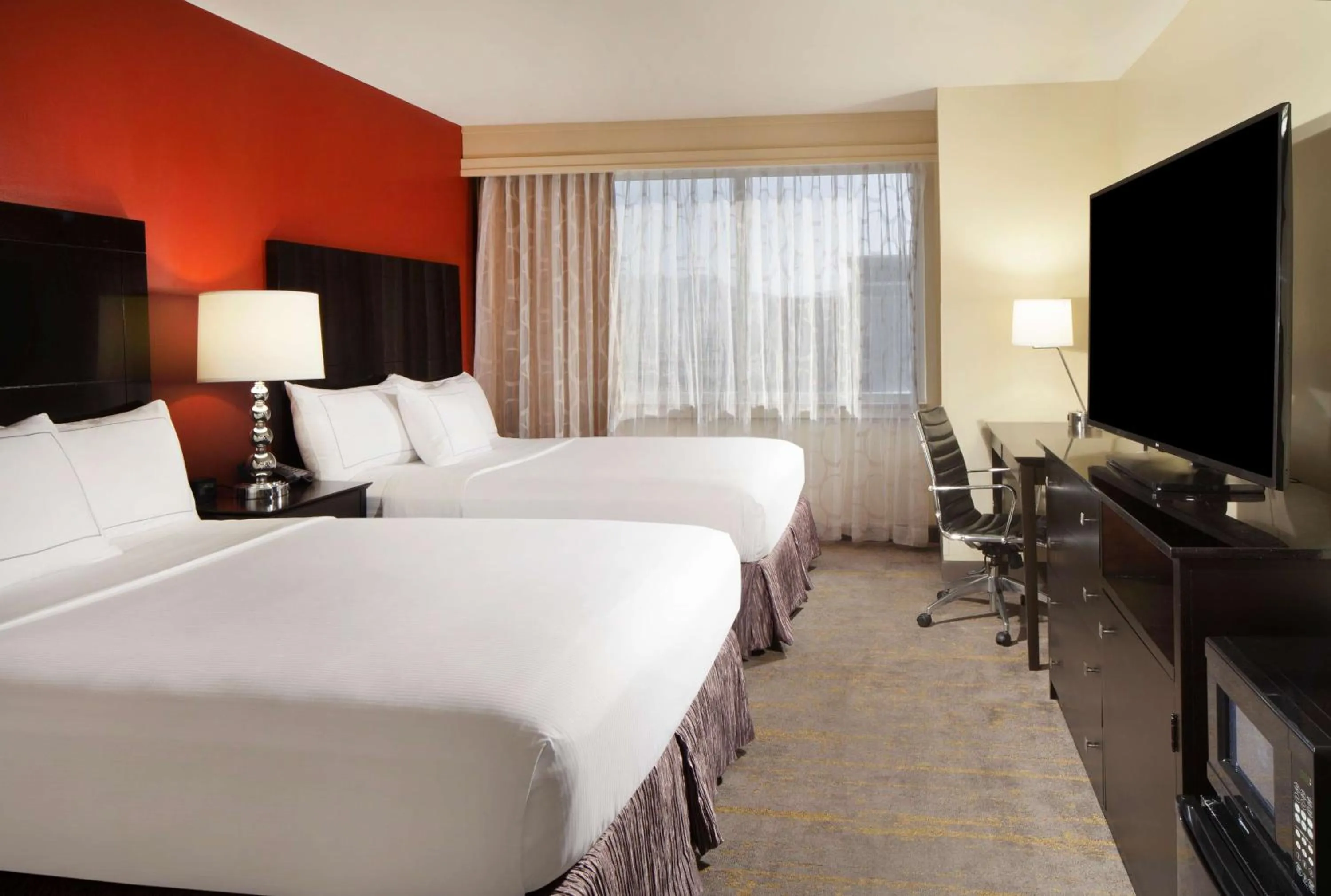 Bedroom, Bed in DoubleTree by Hilton El Paso Downtown