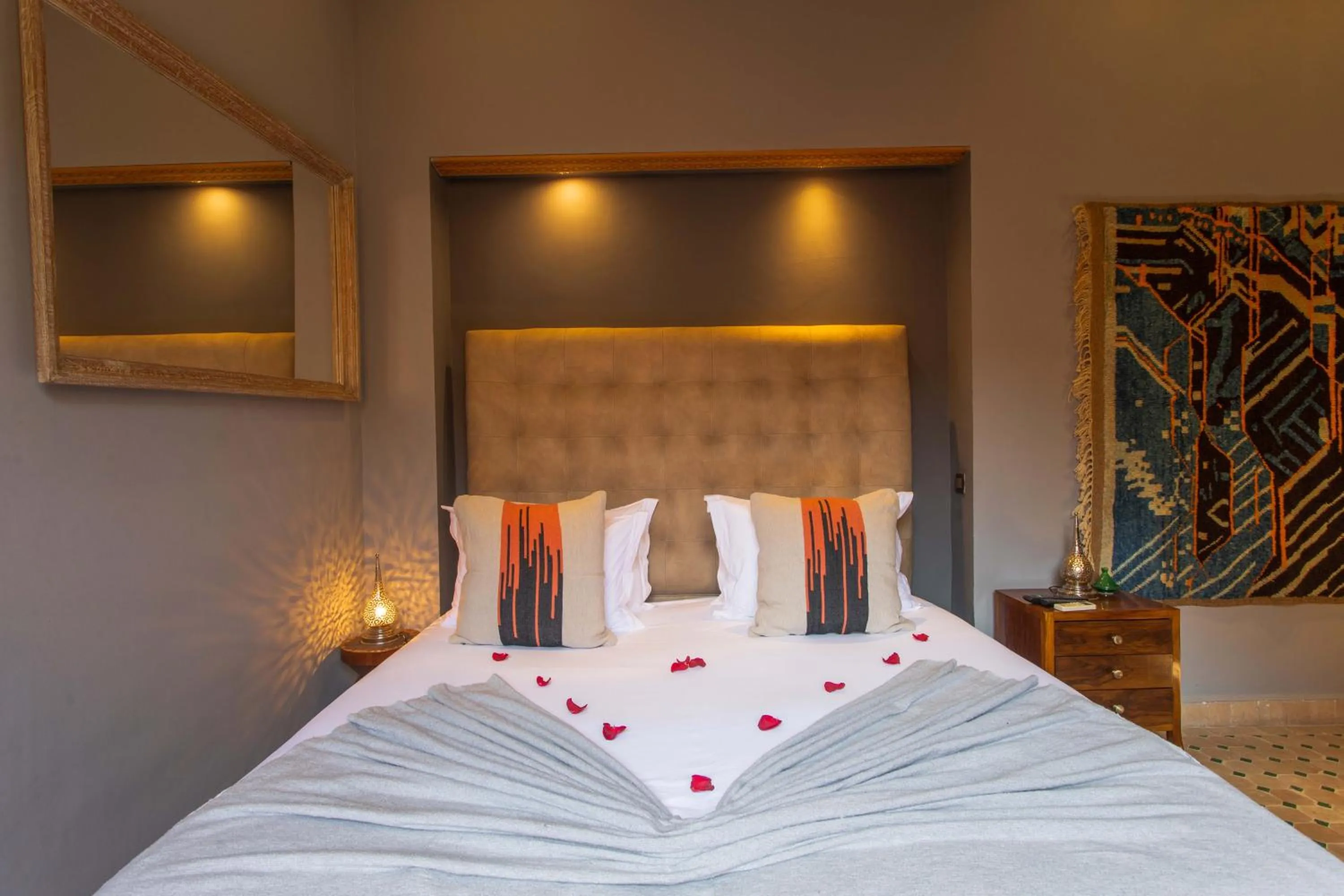 Bed in Le Medina Privilège Riad & Spa