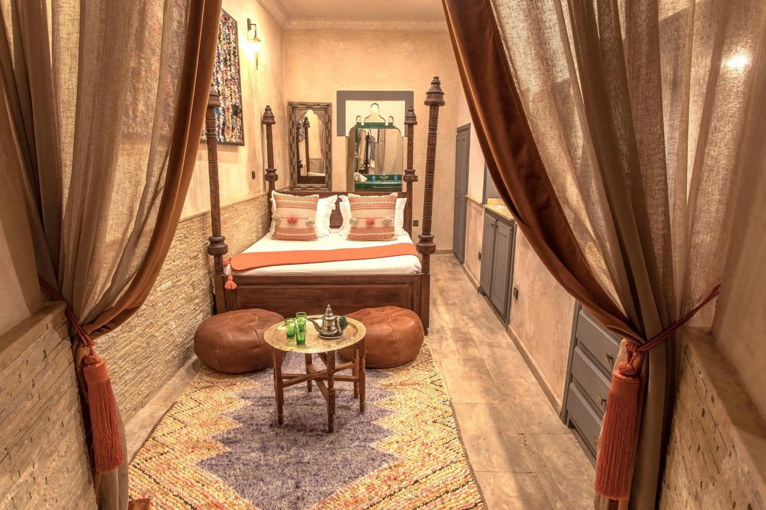 Bed in Le Medina Privilège Riad & Spa