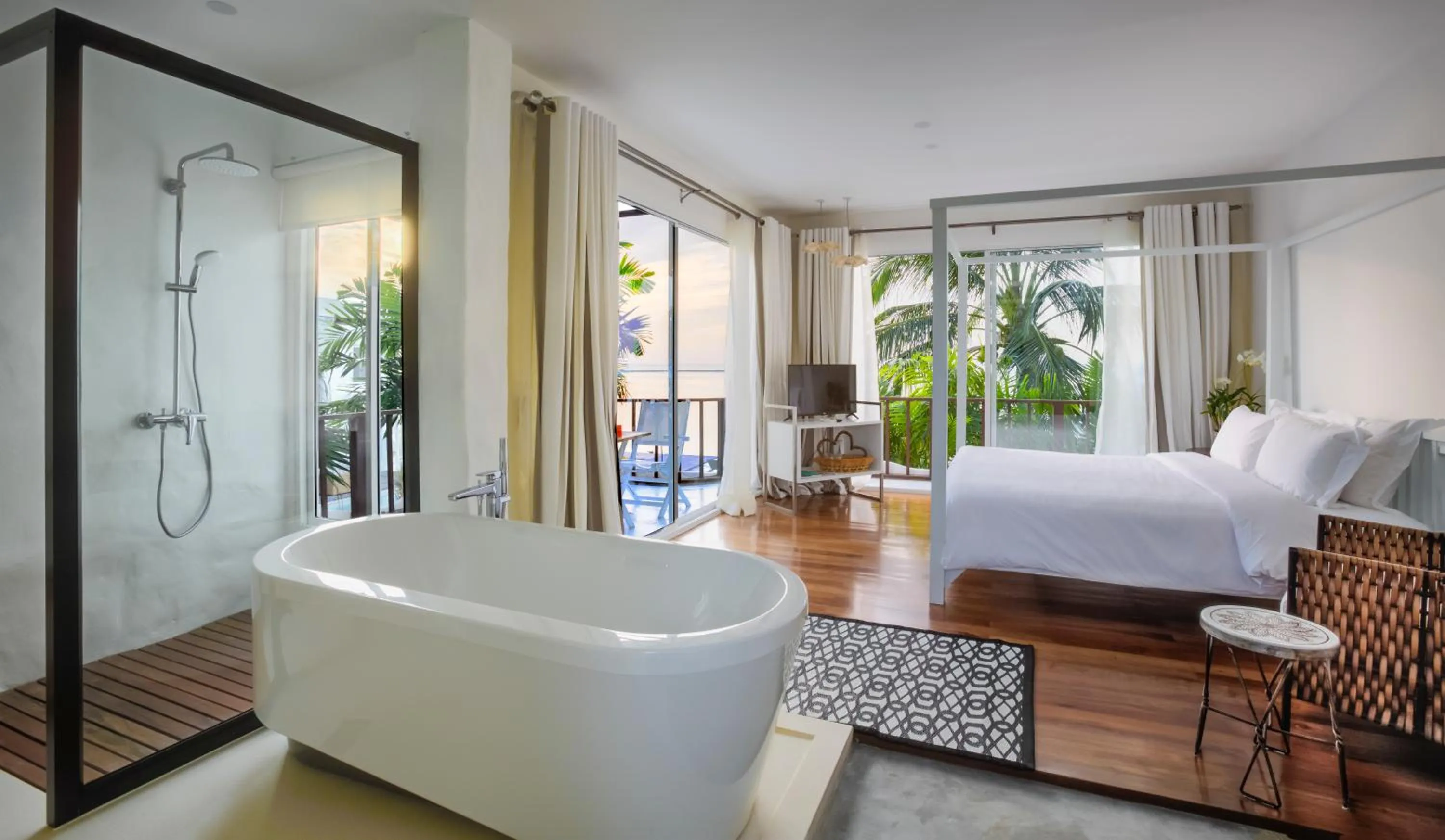 Bathroom, Bed in Villa Nalinnadda Petite Hotel & Spa, Adults Only - SHA Extra Plus