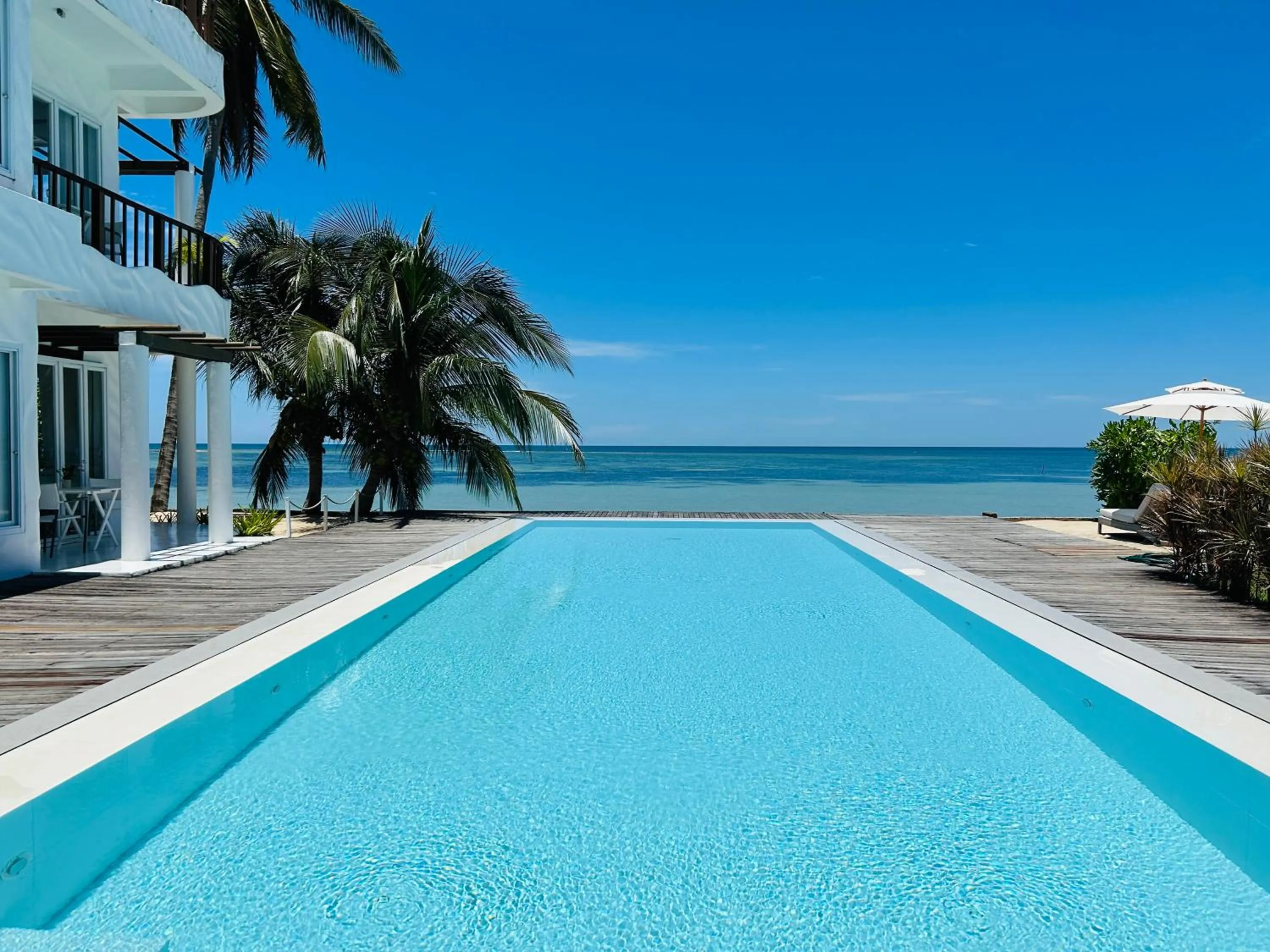 Swimming pool in Villa Nalinnadda Petite Hotel & Spa, Adults Only - SHA Extra Plus