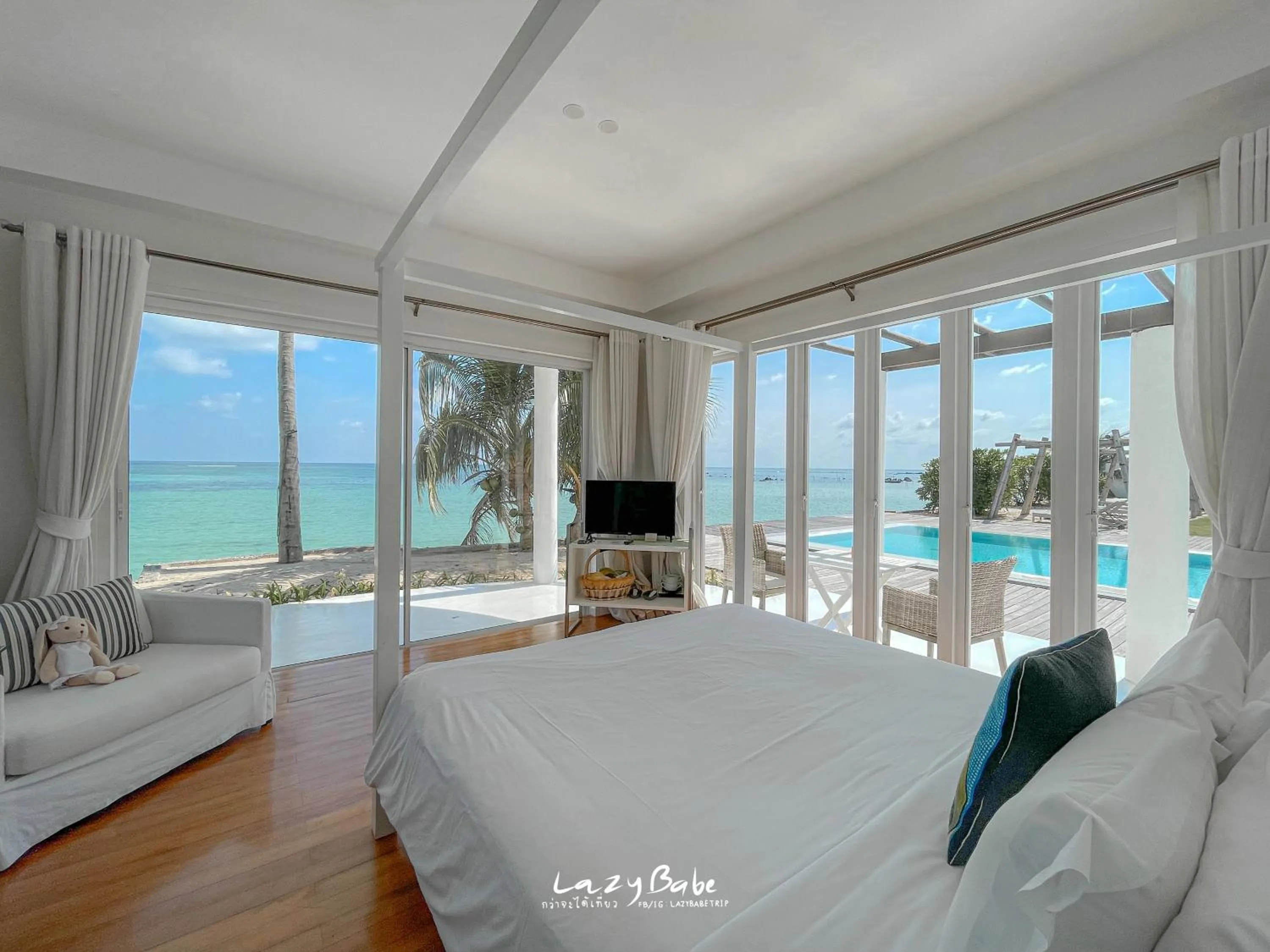 Bed in Villa Nalinnadda Petite Hotel & Spa, Adults Only - SHA Extra Plus