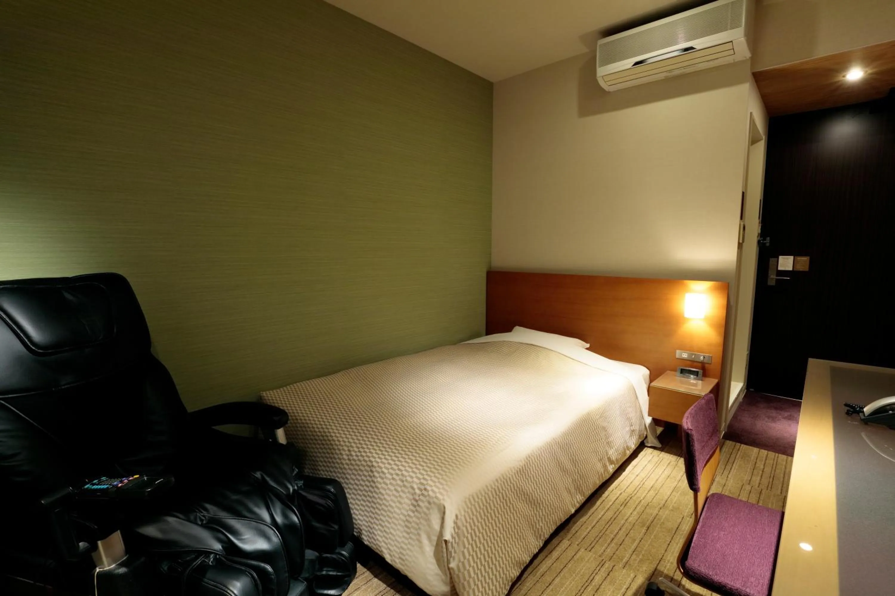 Bed in Candeo Hotels Chino