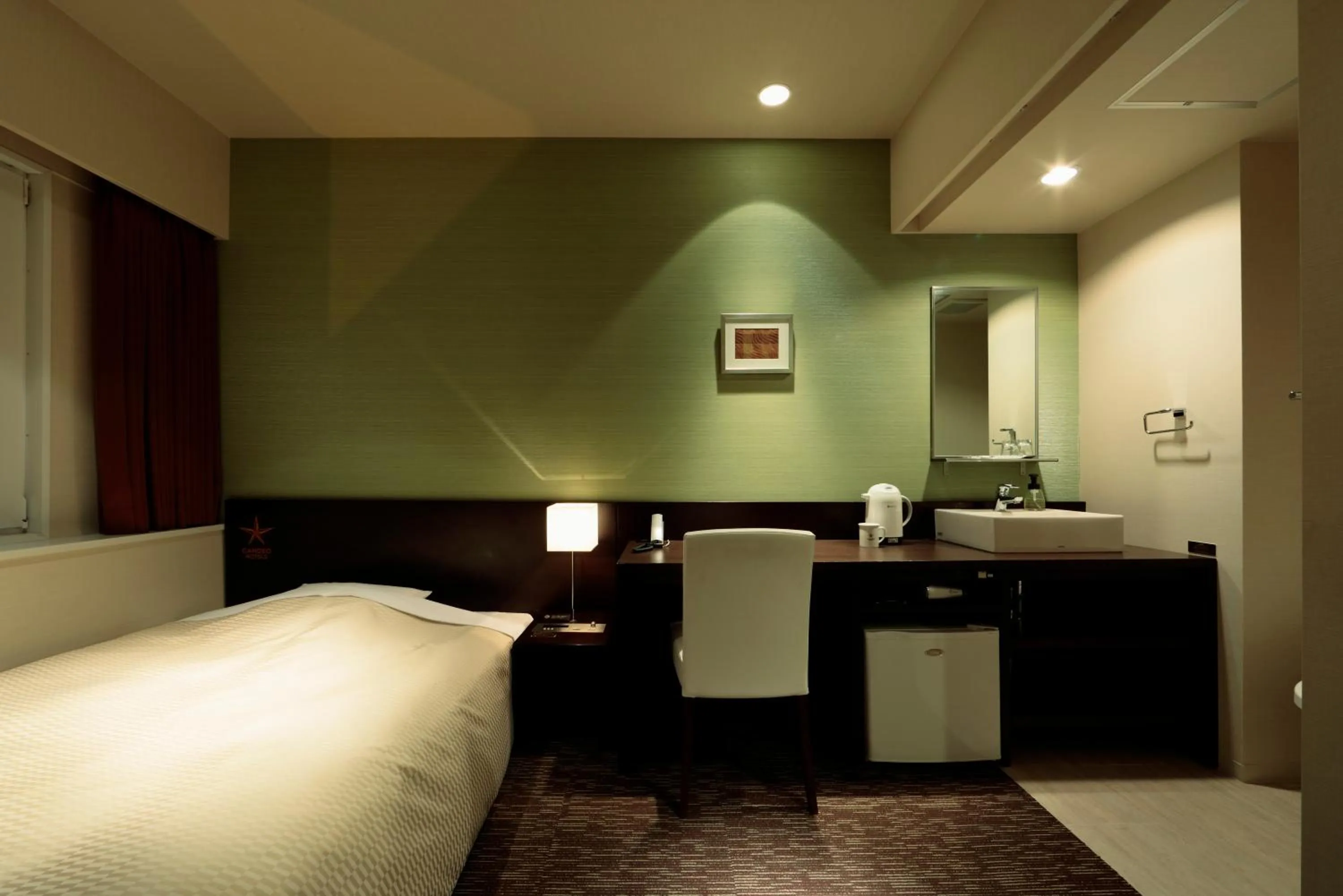 Bedroom, Bed in Candeo Hotels Kikuyo Kumamoto Airport