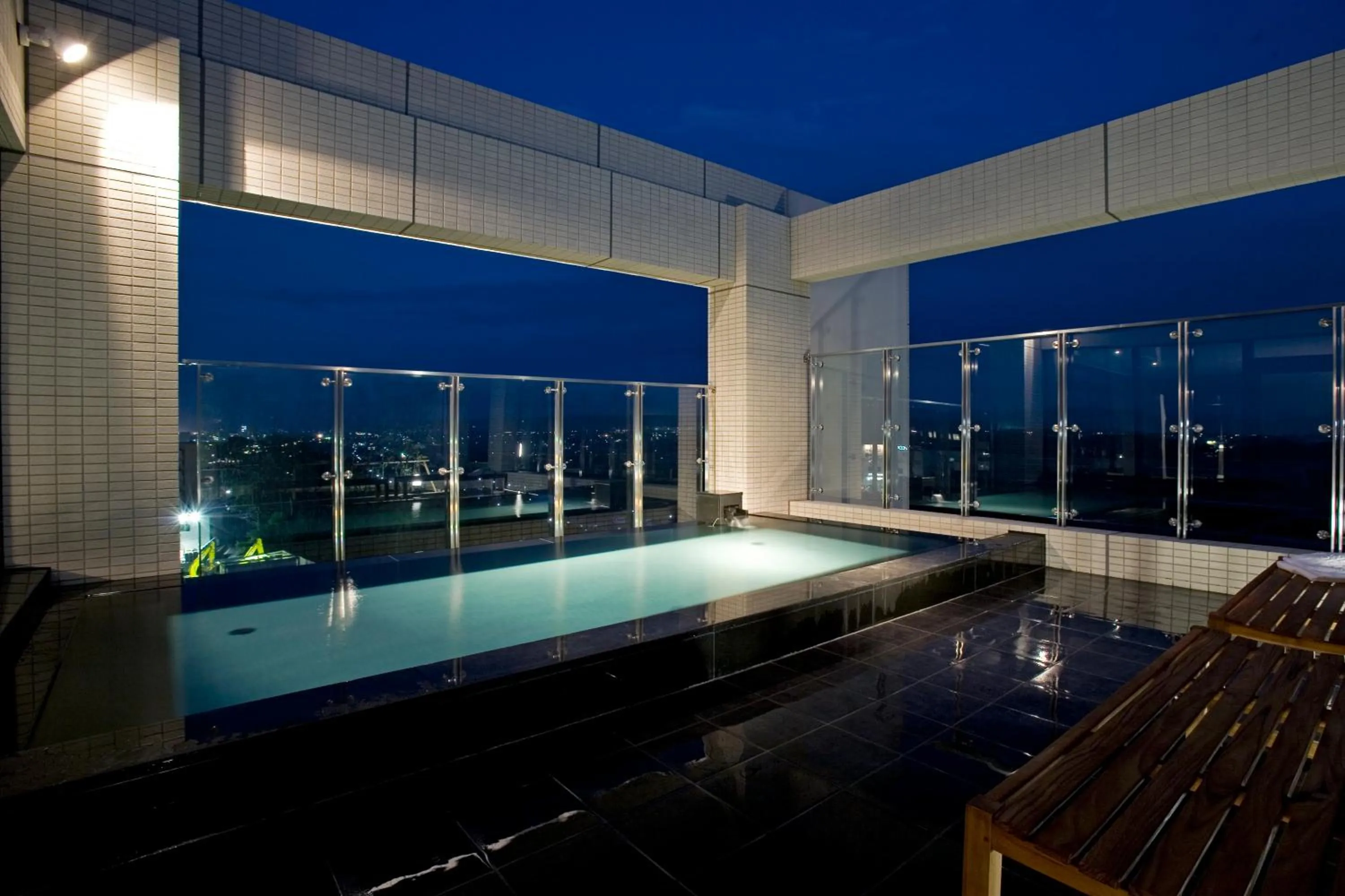 Open Air Bath in Candeo Hotels Kikuyo Kumamoto Airport