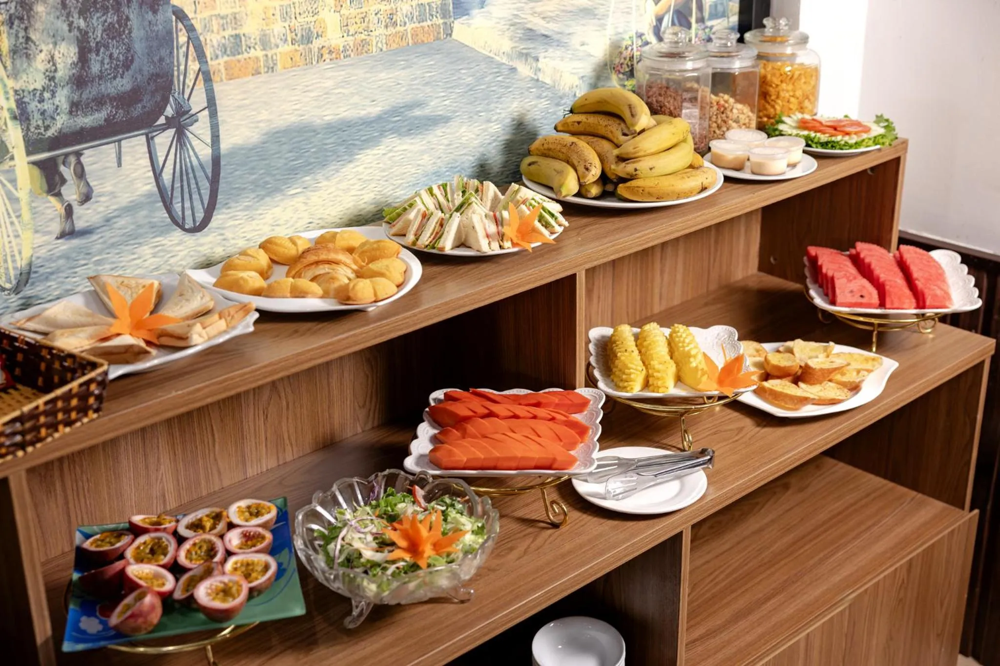 Restaurant/places to eat in Aquarius Grand Hotel