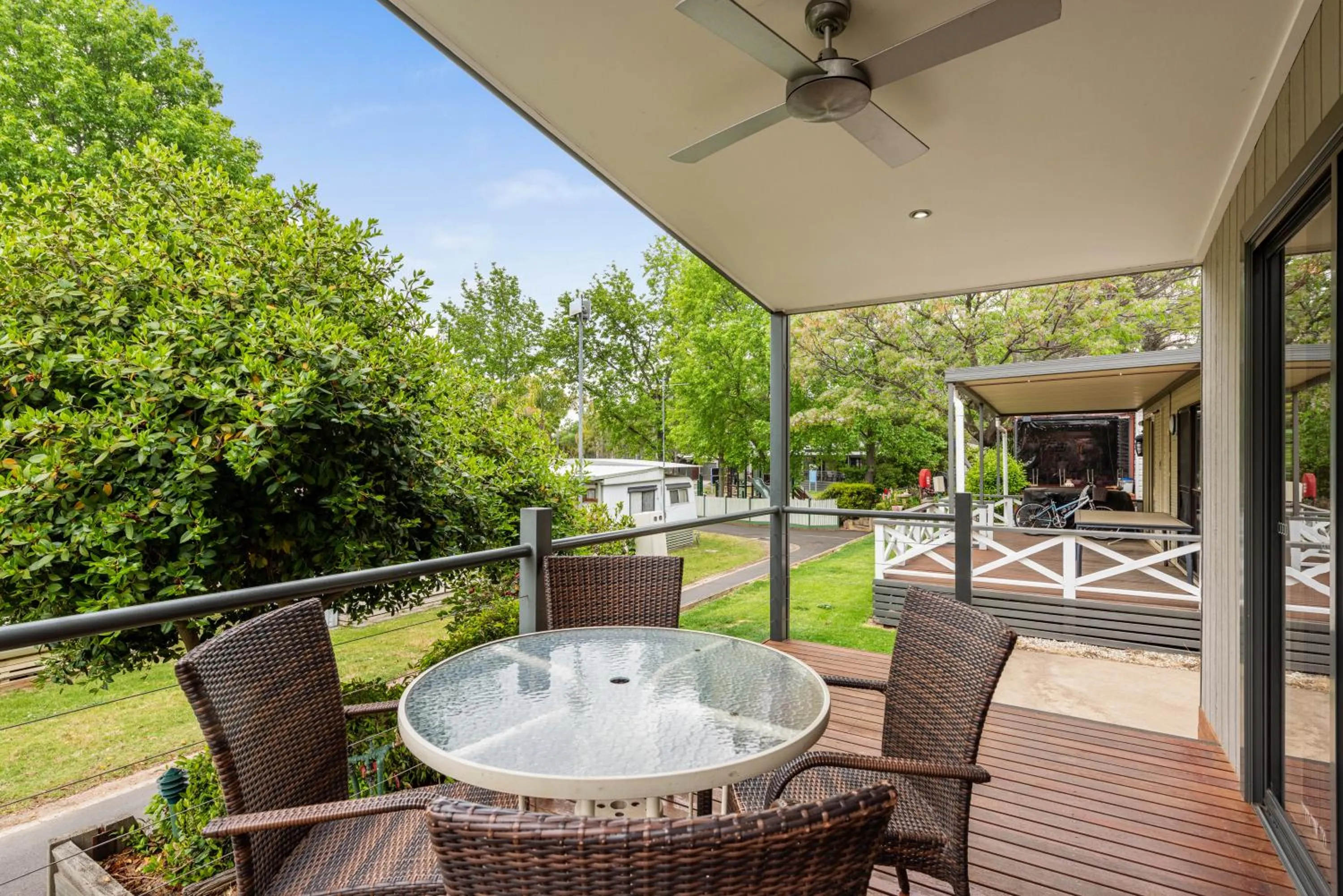 Balcony/Terrace in Discovery Parks - Lake Hume, Victoria