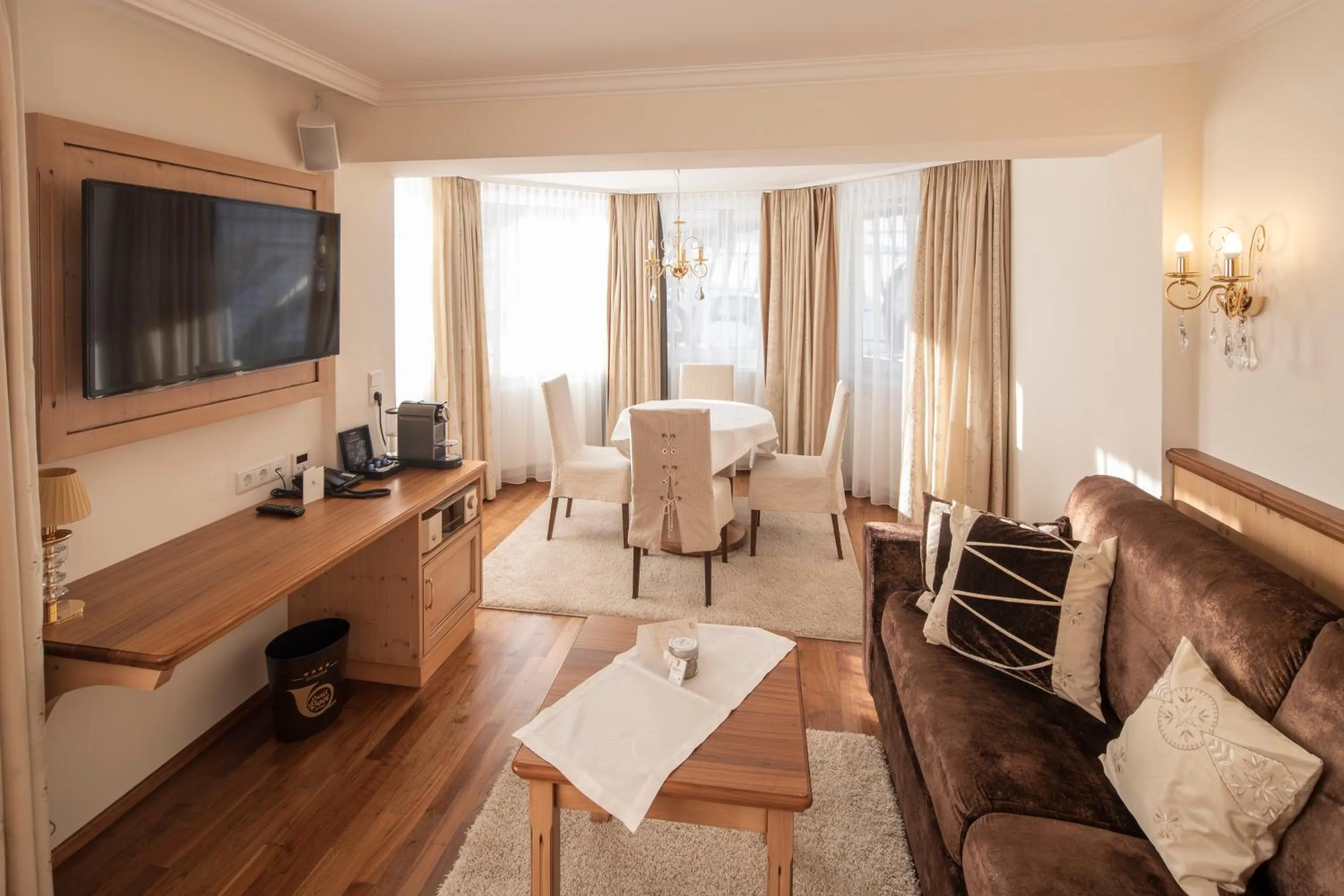 TV and multimedia in Superior Hotel Post Ischgl